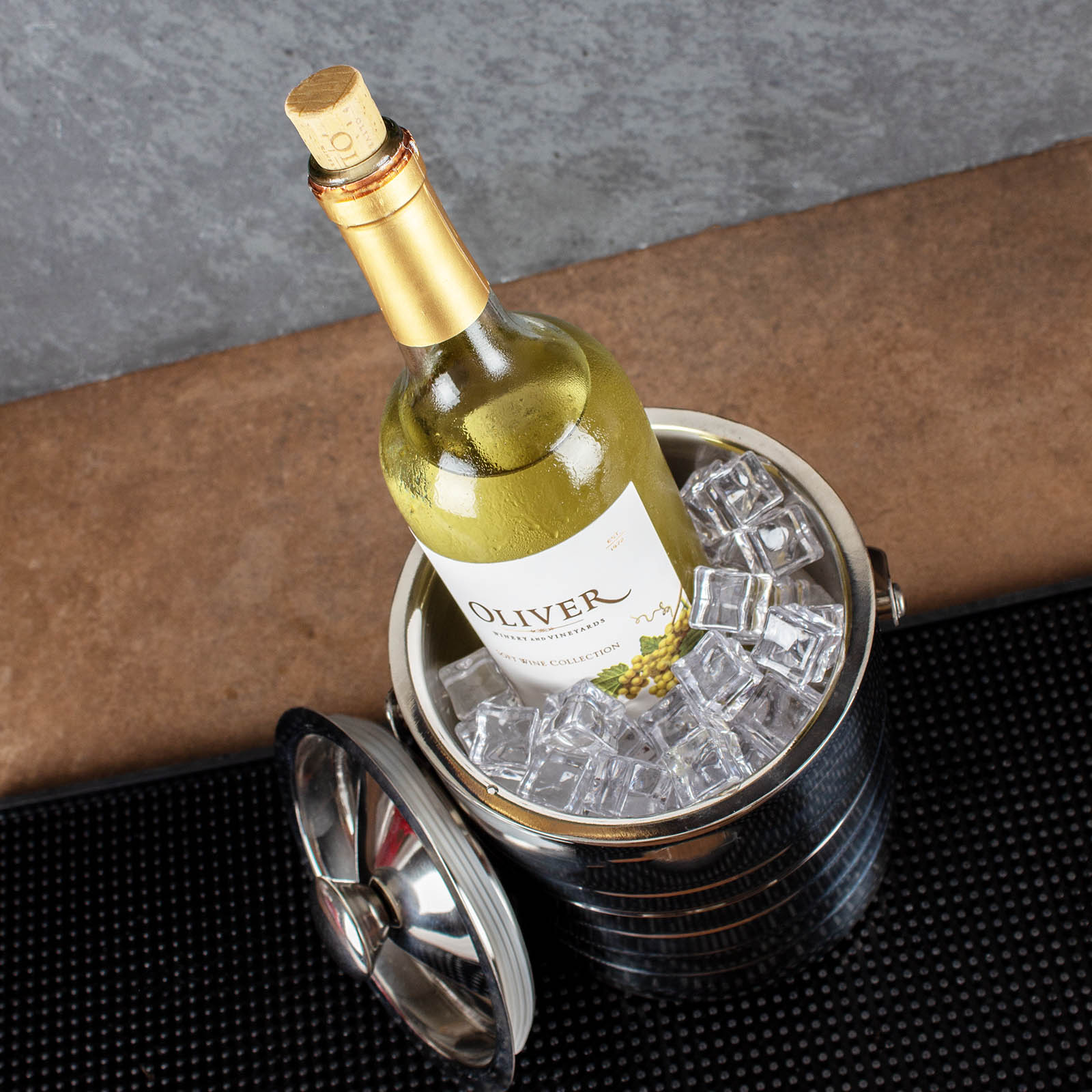 BarConic® Beehive Style 2 QT Ice Bucket - Elegant Stainless Steel Champagne & Wine Cooler for Parties, Weddings & Home Entertaining