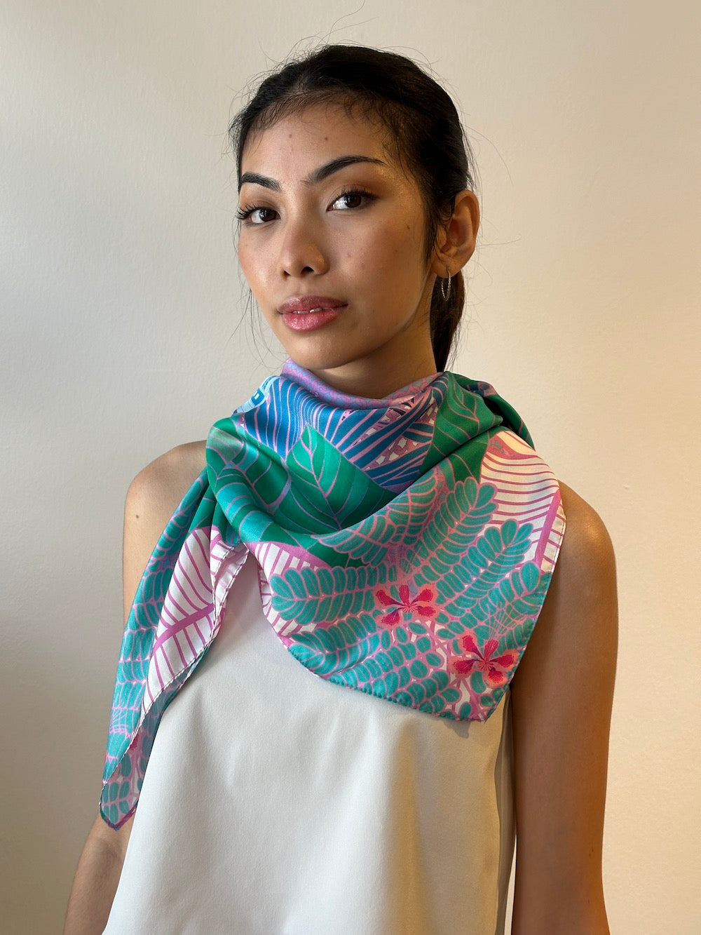 Stylish Tropical Art Deco Silk Scarf for Women - Fashionable Floral Print Shawl - Perfect for Beach Vacations, Summer Outfits & Gift Giving