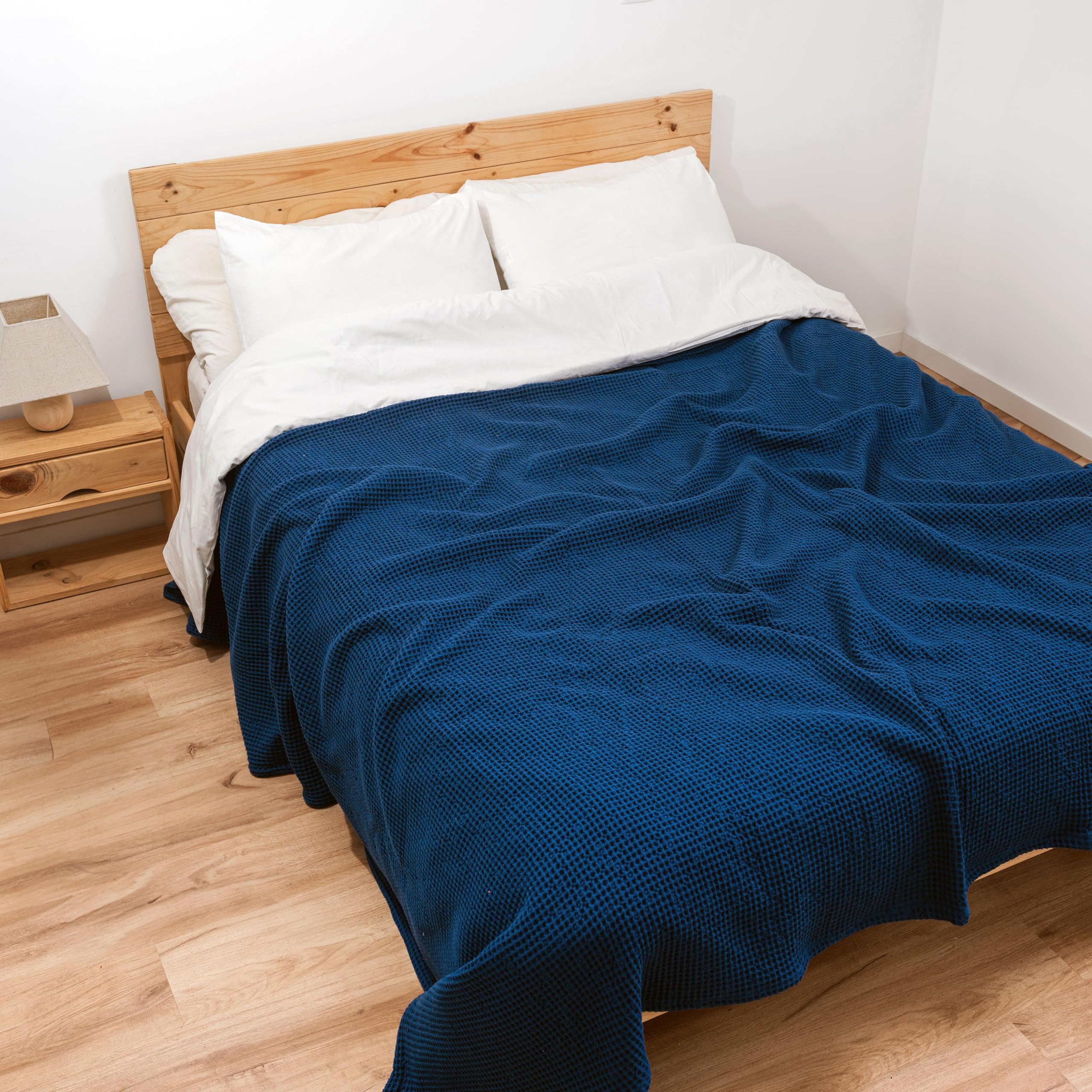 Organic Cotton Twin Size Blanket - 100% Natural Waffle Weave Blanket for Twin XL Bed - Soft, Breathable & Lightweight Blue Blanket - Perfect for Adults, Teens & Kids - 68