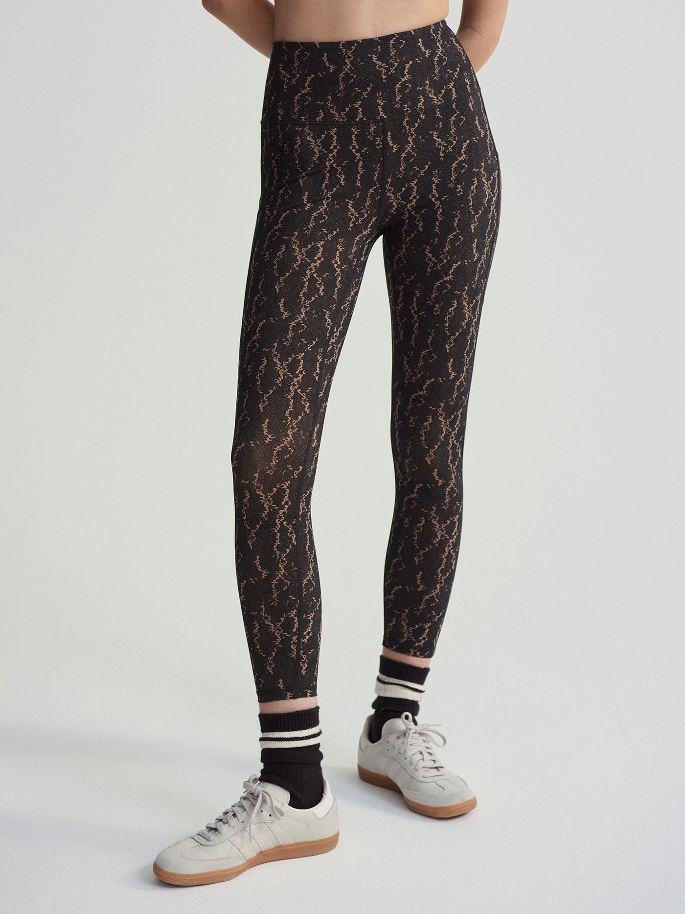 Varley Form High Pocket Legging 25