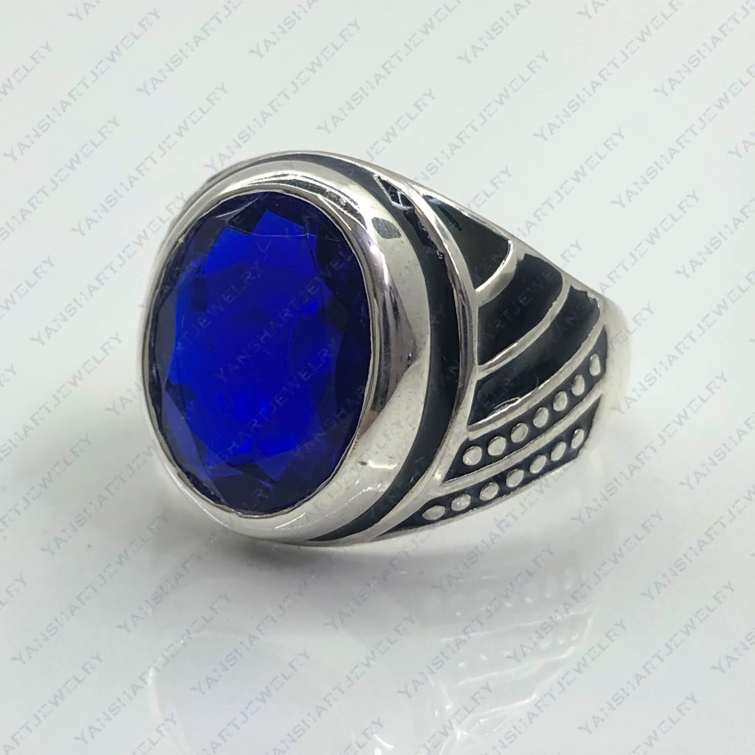 Blue Sapphire Engagement Ring for Women & Men - 925 Sterling Silver Wedding Band with CZ Stones - Anniversary Gift for Her or Him - Perfect for Proposals, Weddings & Special Occasions