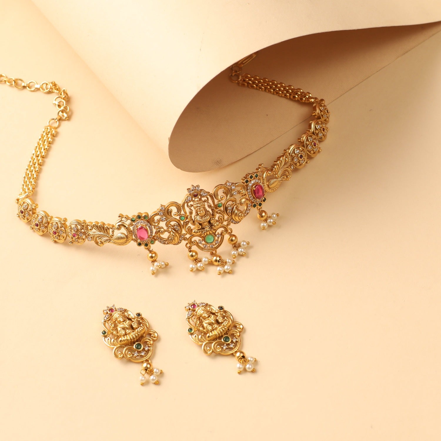 Bynita Vintage Choker Necklace Set - Elegant Antique Style Jewelry for Women, Perfect for Weddings, Parties & Special Occasions