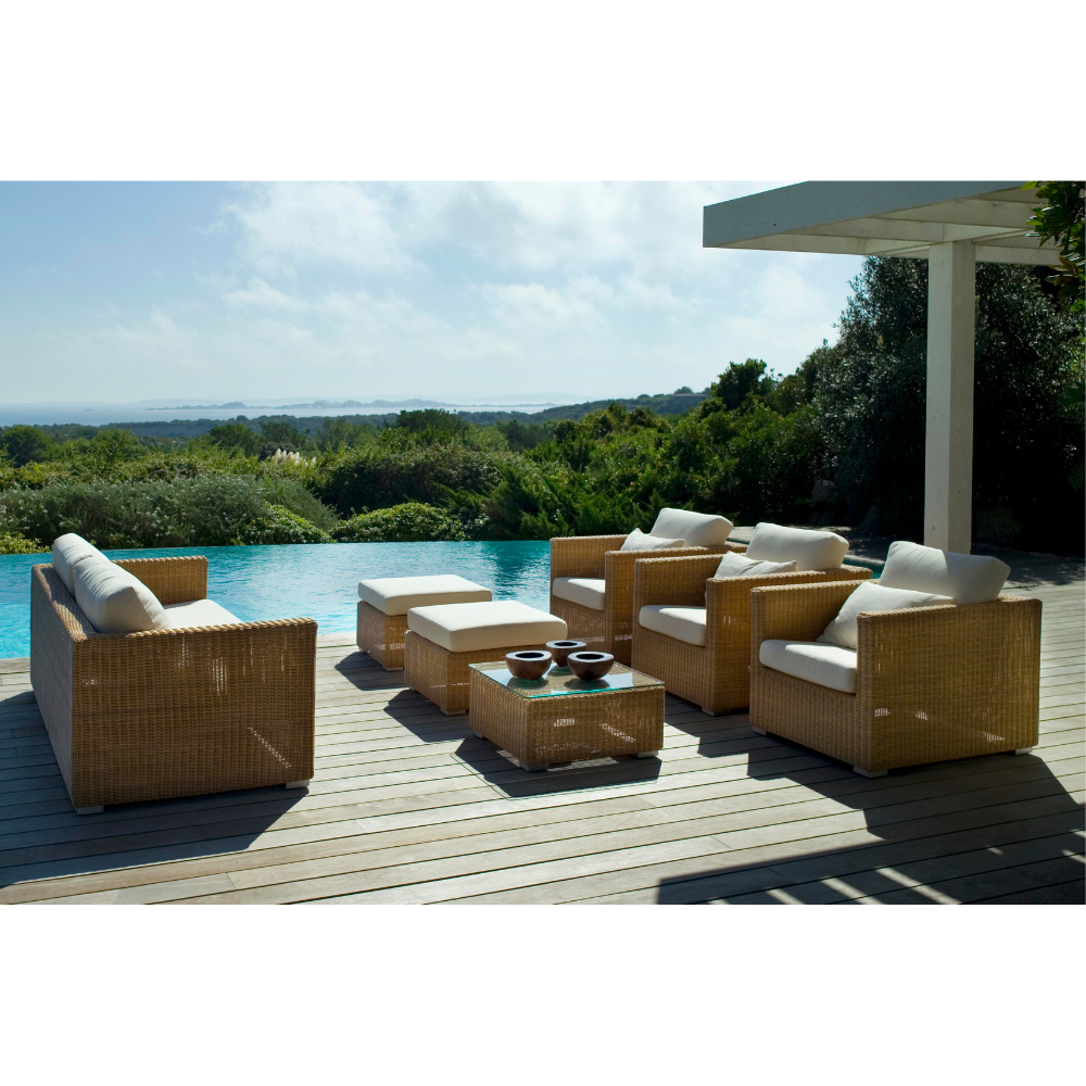 Chester Woven Outdoor Footstool Coffee Table - Stylish & Durable for Patio, Garden, and Poolside Relaxation
