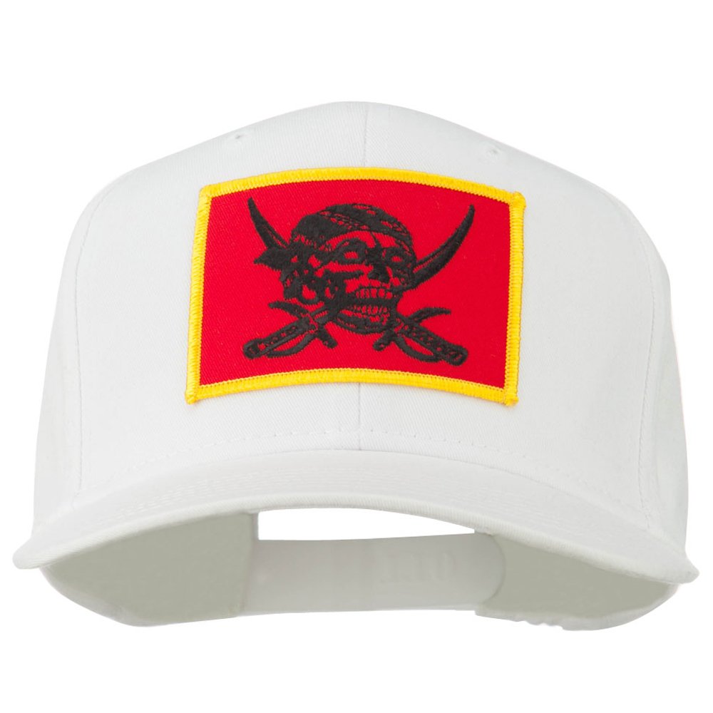 Pirate Skull & Crossbones Embroidered Baseball Cap - Stylish Adjustable Hat for Men & Women - Perfect for Halloween, Costume Parties & Nautical Themed Events