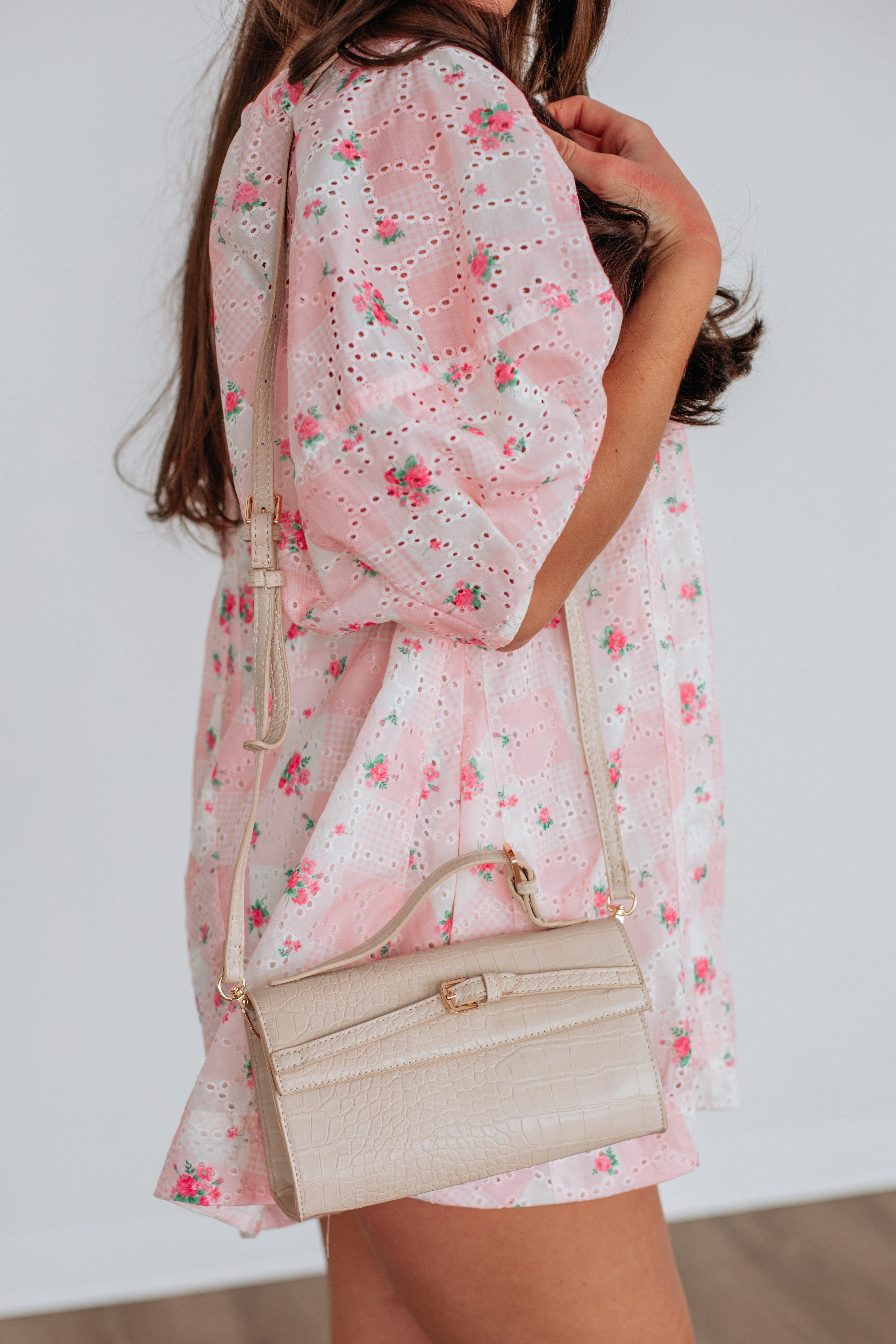 Arrany Crossbody Bag for Women - Stylish & Lightweight Shoulder Purse in Cream - Perfect for Work, Travel & Everyday Use
