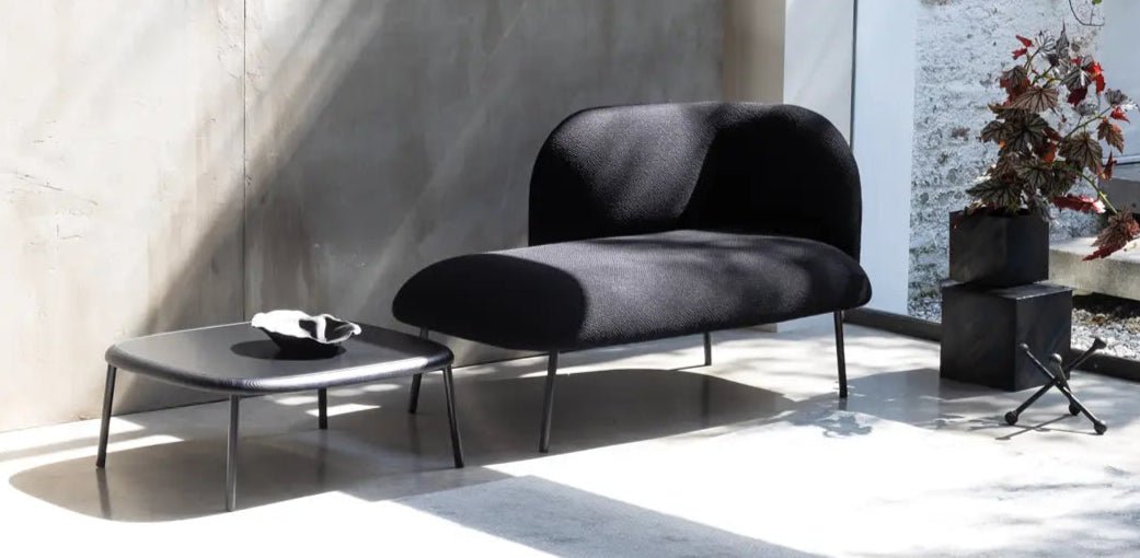 Bross Sit Chaise Lounge - Modern Outdoor Patio Furniture for Relaxing in Your Backyard or Poolside