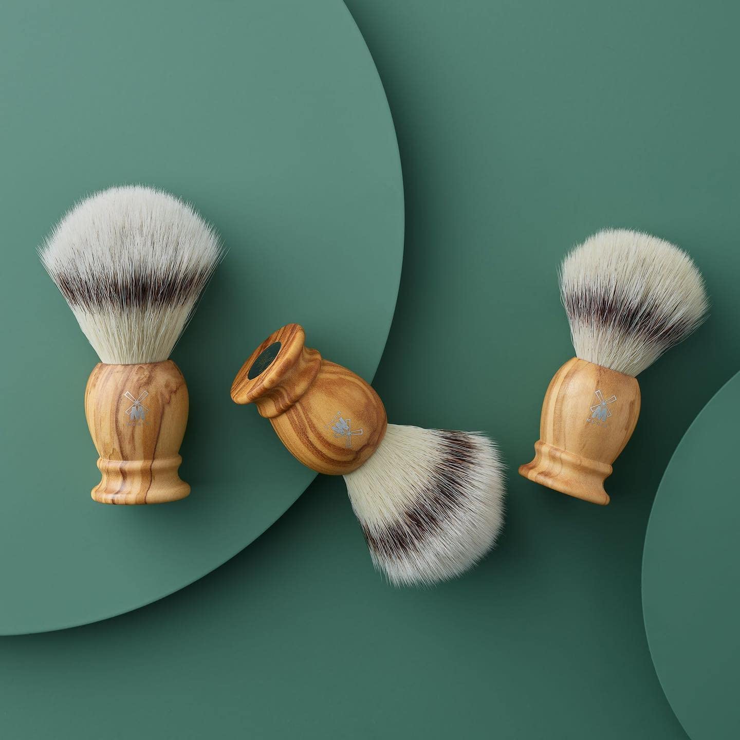 Premium MÜHLE Classic Olive Wood X-Large Silvertip Fiber Shaving Brush - Luxury Synthetic Shave Brush for Men with Rich Lather - Perfect for Wet Shaving & Beard Care Routine at Home or Travel