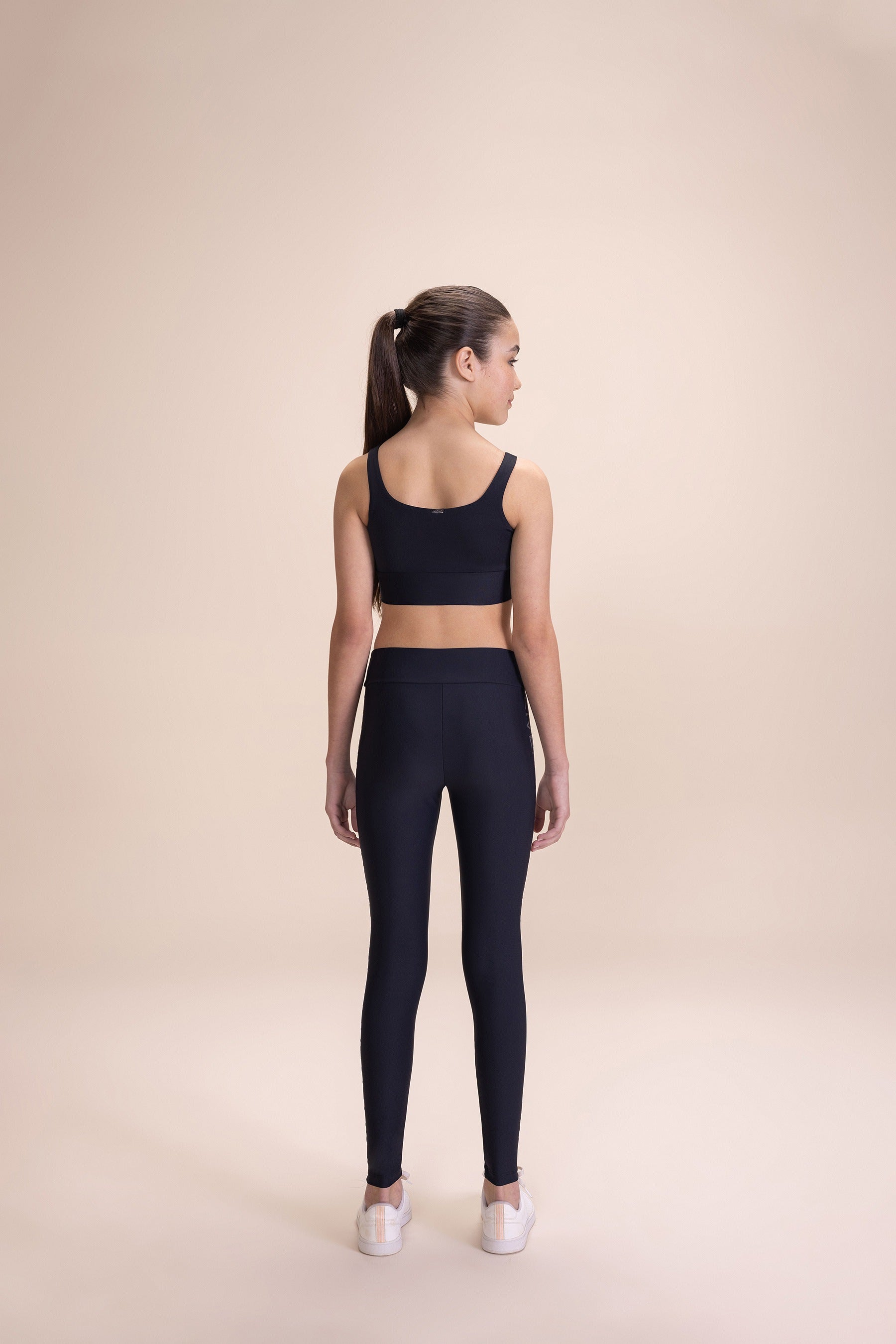 Move Sense® Kids Sports Bra for Girls - Breathable Comfort Support for Running, Yoga & Active Play - Perfect for School PE & Outdoor Activities