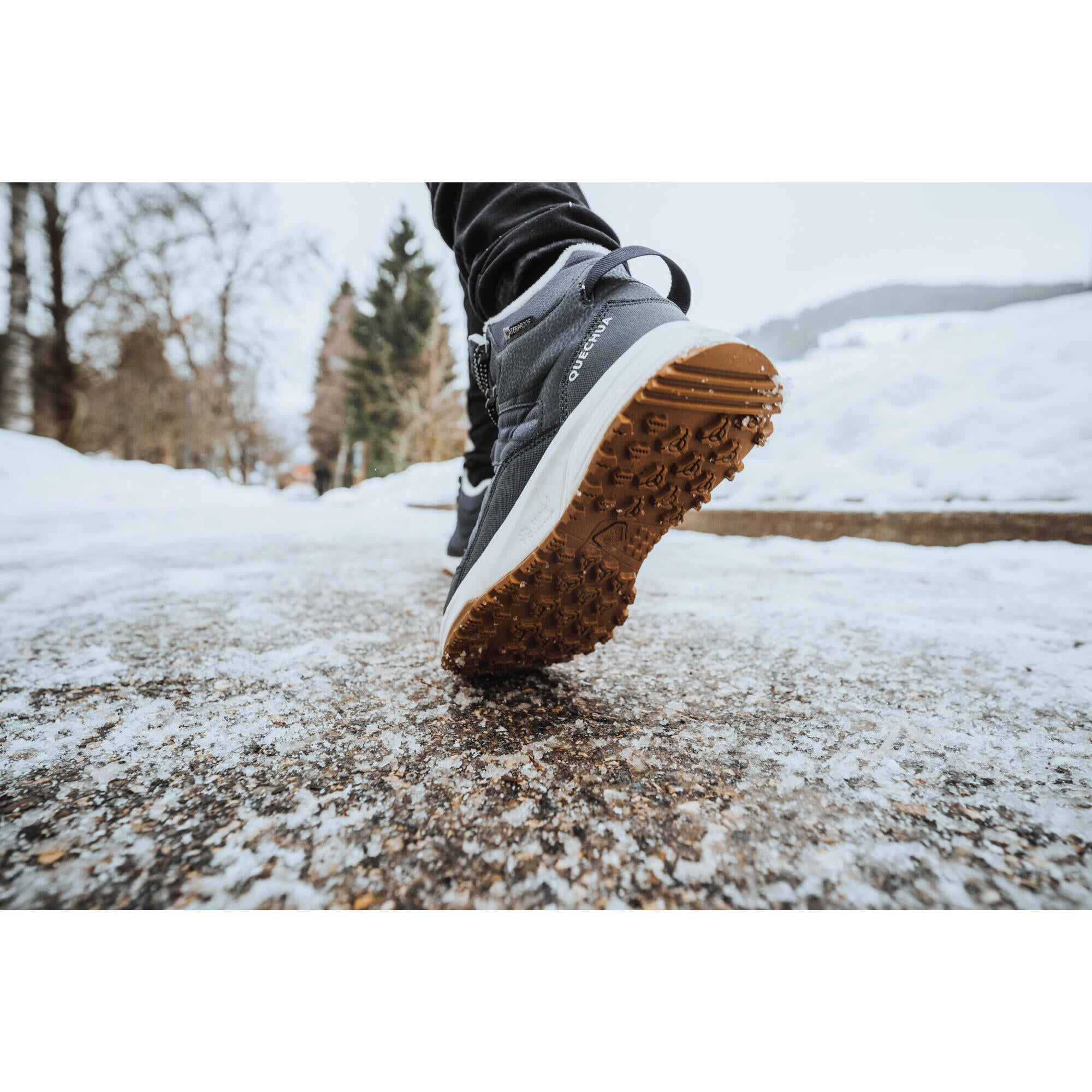 Quechua Women's SH100 X Warm Waterproof Mid Hiking Boots - Winter Snow Trekking & Outdoor Adventure Shoes for Trail Walking & Mountain Climbing