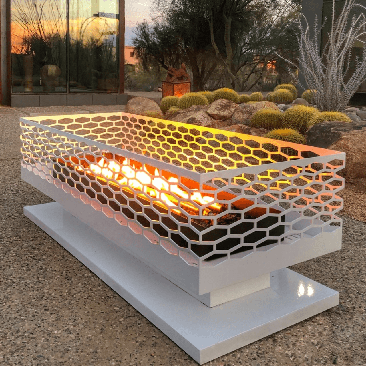 Boxfire Fire Pit - Outdoor Wood Burning Fire Pit for Backyard, Camping & Patio - Durable Steel Fire Pit Bowl with Spark Screen & Poker - Perfect for Bonfires, S'mores & Outdoor Gatherings