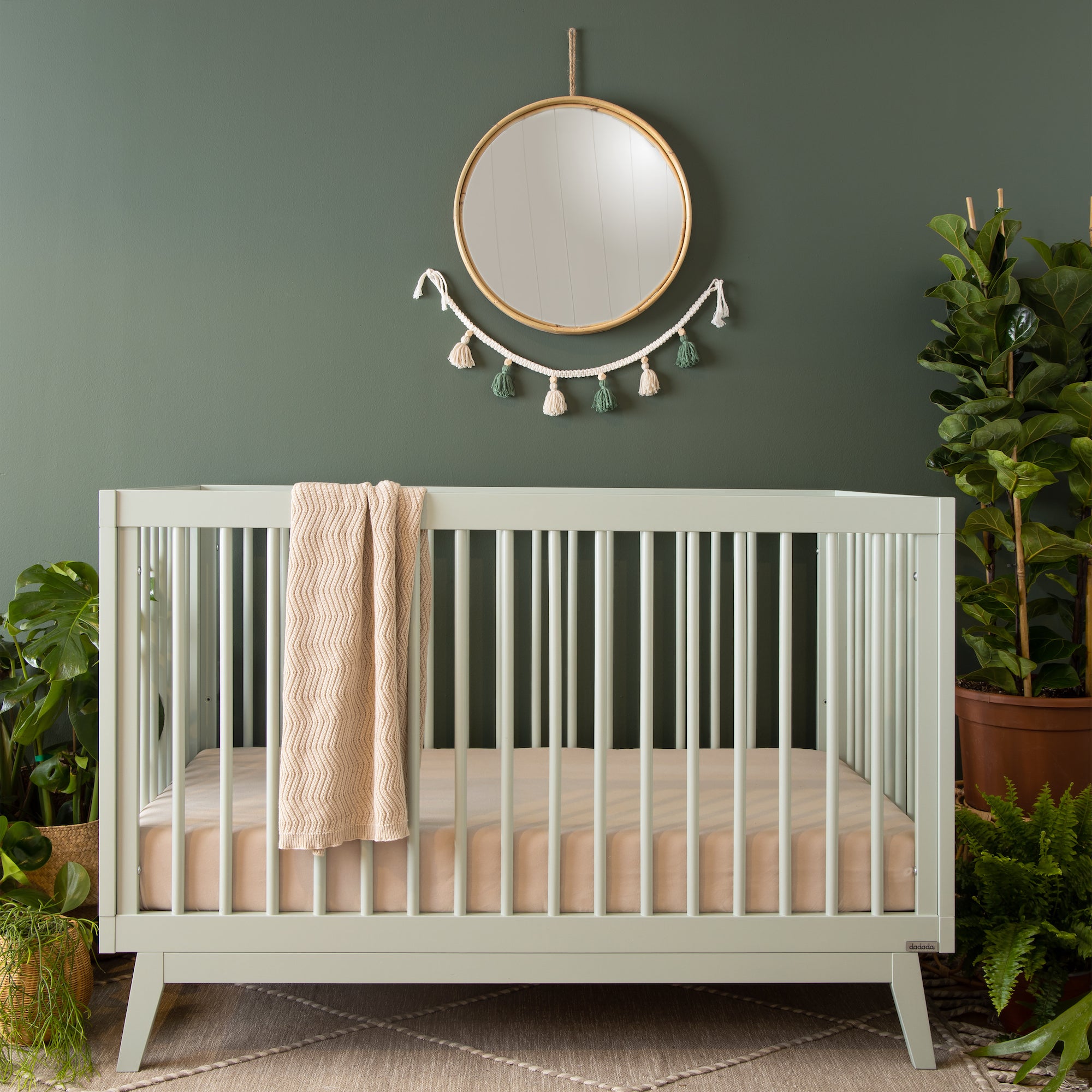 Soho 3-in-1 Convertible Baby Crib - Toddler Bed & Daybed - Modern Nursery Furniture for Small Spaces | Perfect for Newborns, Infants & Growing Kids