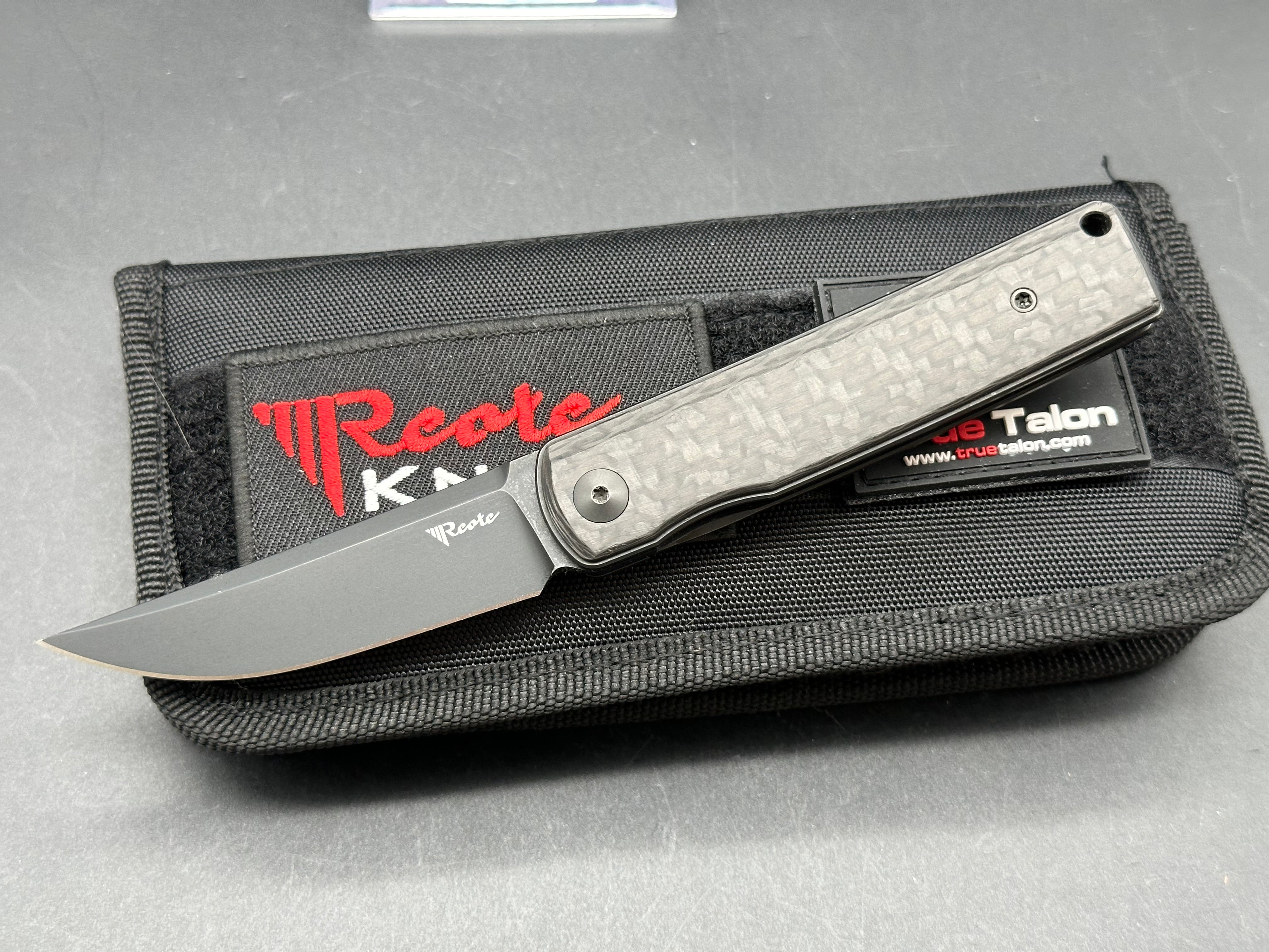 Reate Knives Bushido Liner Lock Folding Knife - Black Titanium Handle with Carbon Fiber Inlay - 2.8