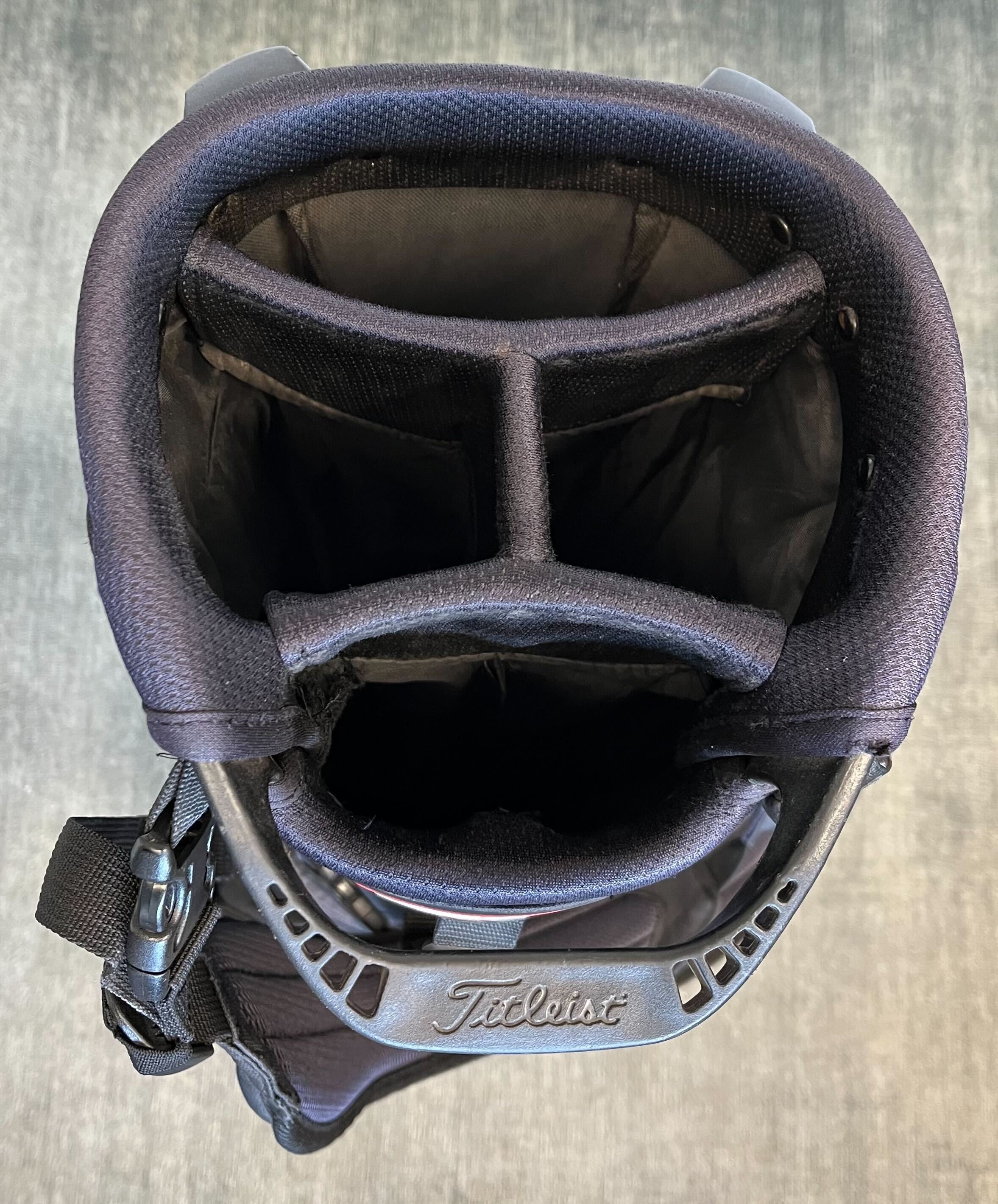 Titleist Players 4 Stand Golf Bag - Black with 4 Dividers, Comfortable Strap & Waterproof Rain Cover - Perfect for Golfers & Tournaments