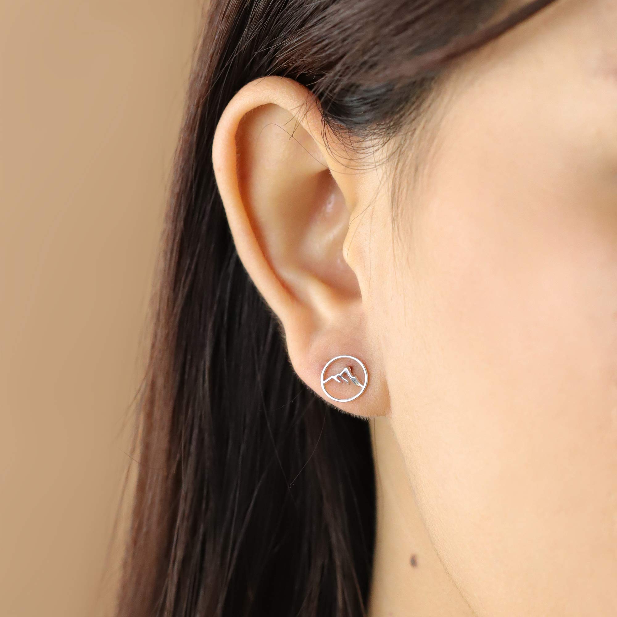 Boma Jewelry Sterling Silver Circle Mountain Peak Stud Earrings for Women – Minimalist Geometric Earrings for Everyday Wear, Gifts & Special Occasions