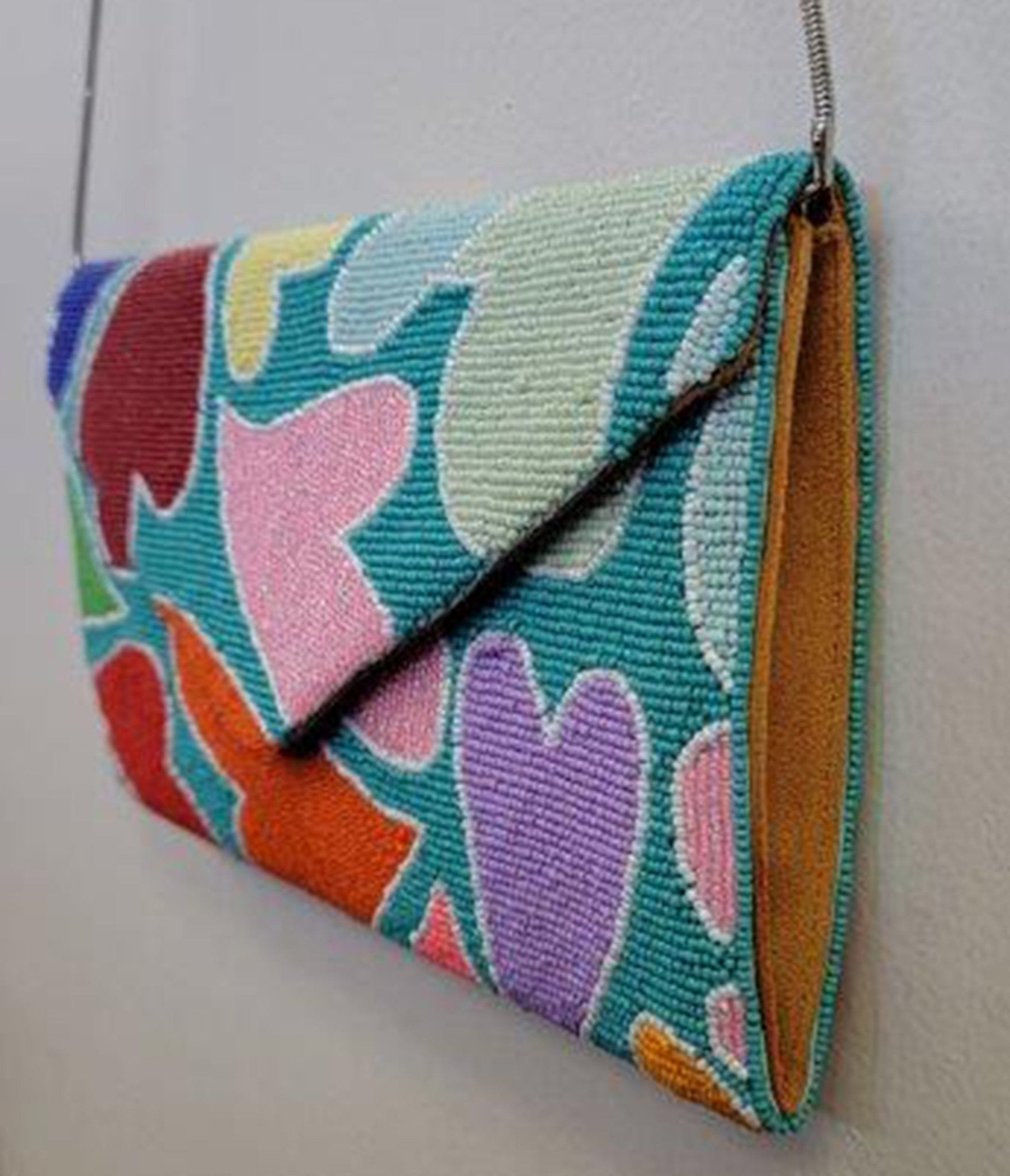 Rainbow Heart Beaded Clutch Bag for Women - Elegant Evening Party Clutch with Rhinestone Decorations - Perfect for Weddings, Prom, Date Night & Special Occasions