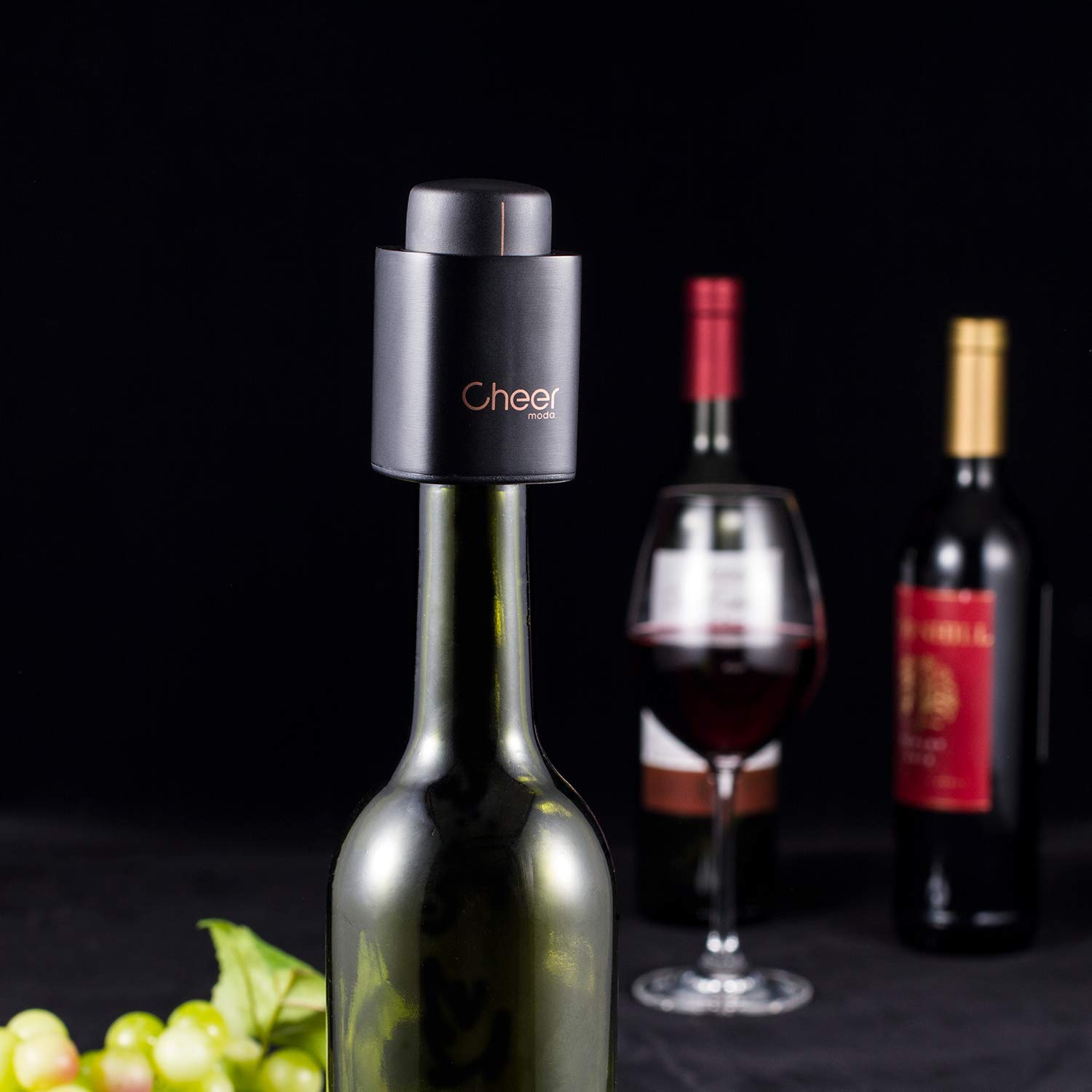 Wine Vacuum Sealer No. 3 | ABS Vacuum Wine Bottle Stoppers for Wine Preservation | Black (7717-W401-032) | Perfect for Red Wine, White Wine & Champagne Storage
