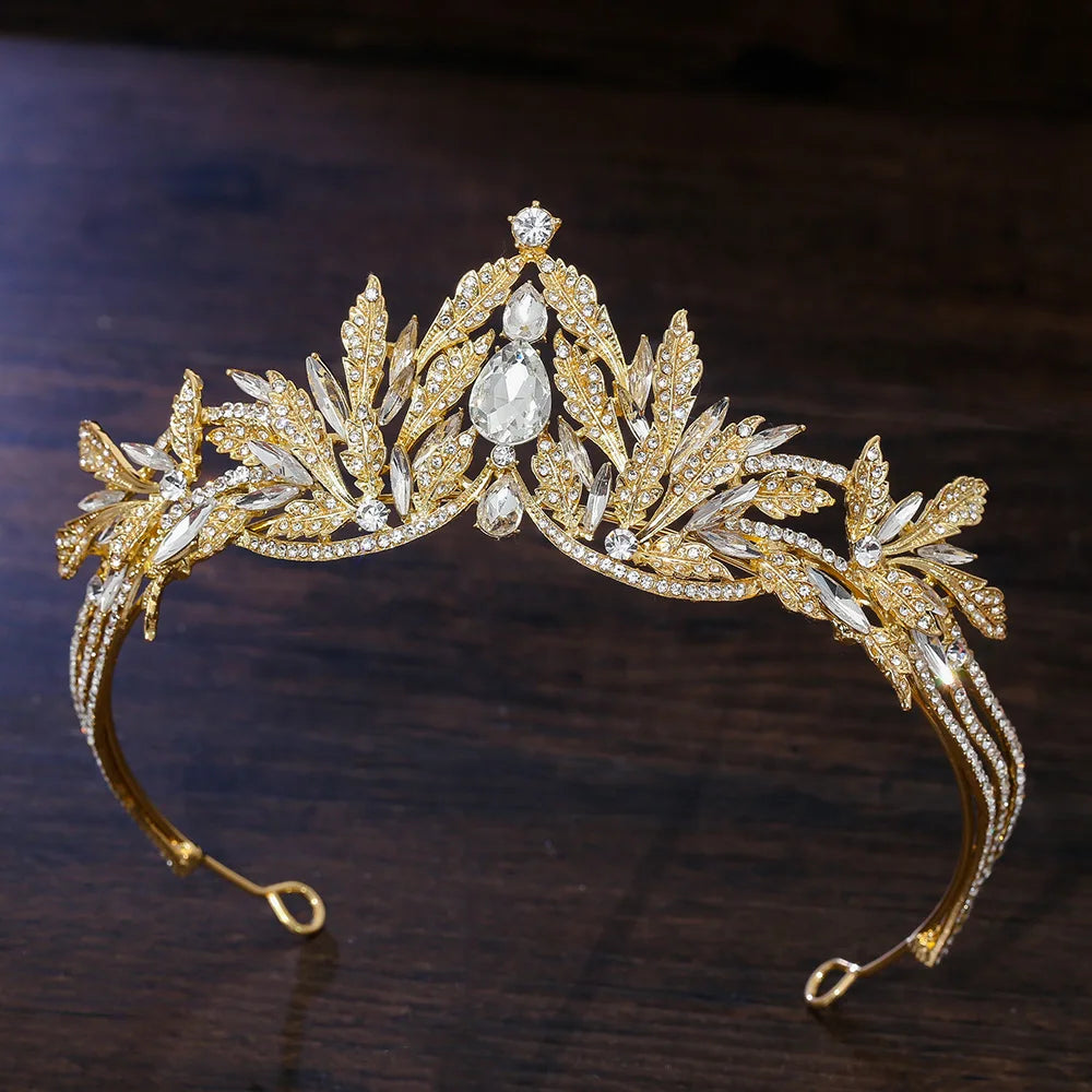Elegant Fall Leaf Tiara Headband for Women - Nature-Inspired Hair Accessory for Autumn Weddings, Halloween Costumes & Boho Fashion