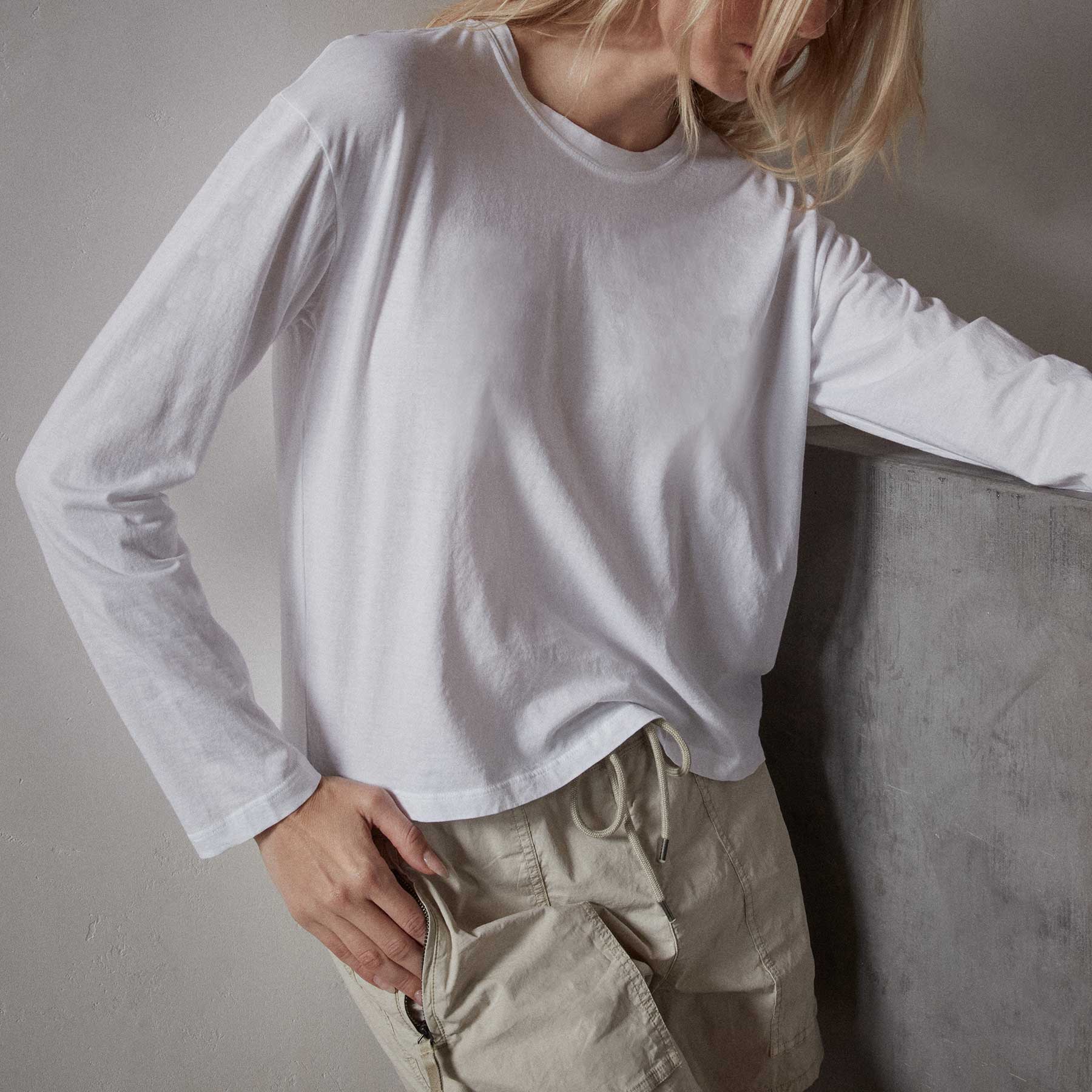 Vintage Boxy Tee - Soft Cotton Oversized T-Shirt for Women, White | Casual Wear, Street Style, Layering Essential