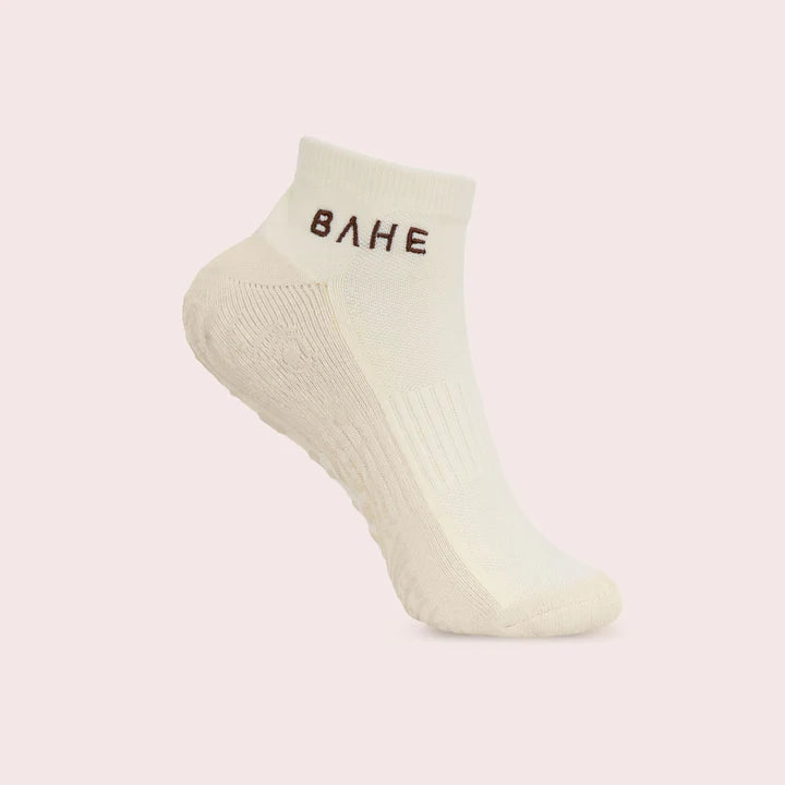 BAHE Non-Slip Ankle Socks with Grippy Soles - Coconut Color - Perfect for Yoga, Running & Workouts - Stay Grounded & Comfortable All Day
