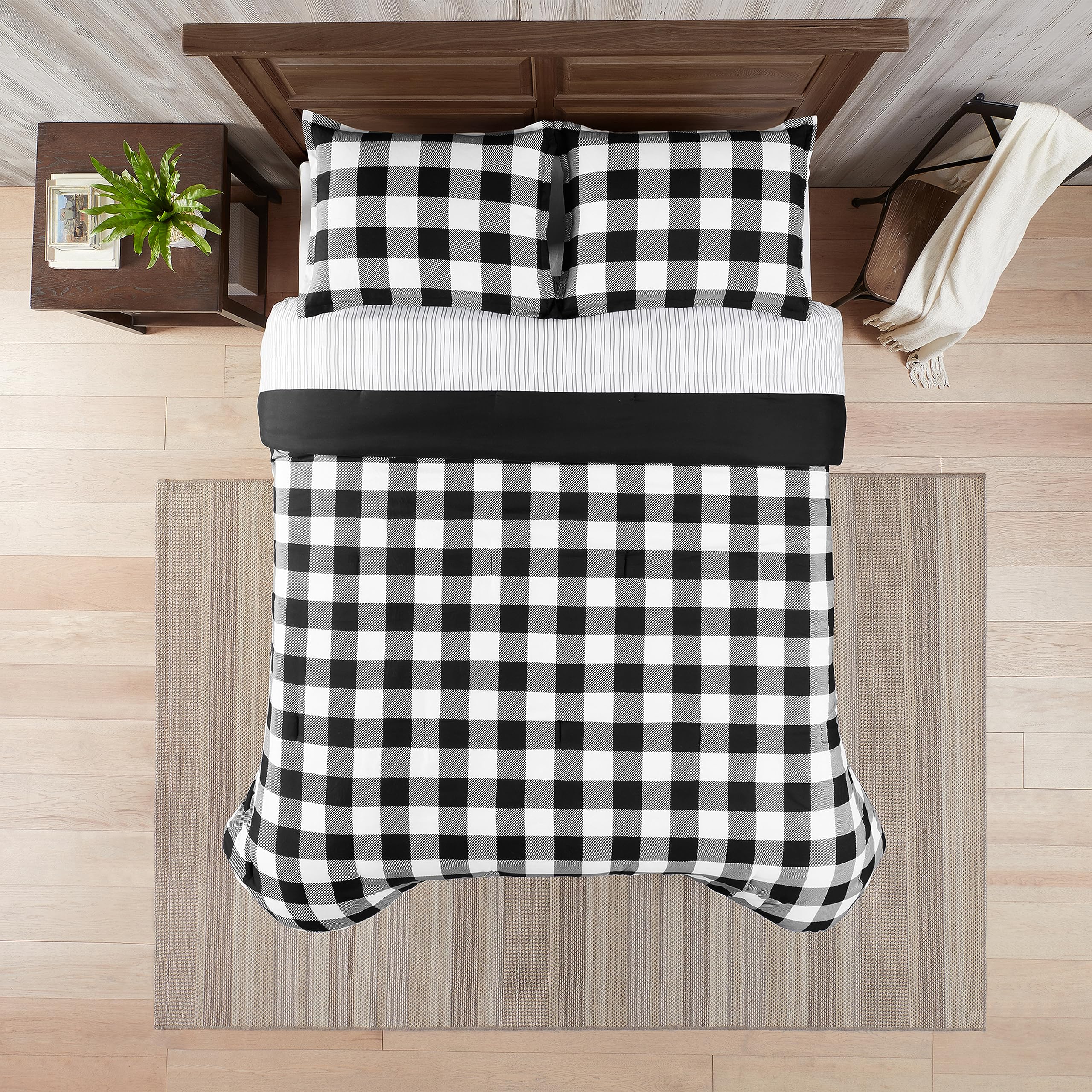 Serta Simply Clean Alex Soft Modern Buffalo Check Plaid 3-Piece Comforter Set with Pillowcases - All Season Full/Queen Size Bedding in Black & White - Perfect for Cozy Bedrooms, Guest Rooms & Dorm Decor