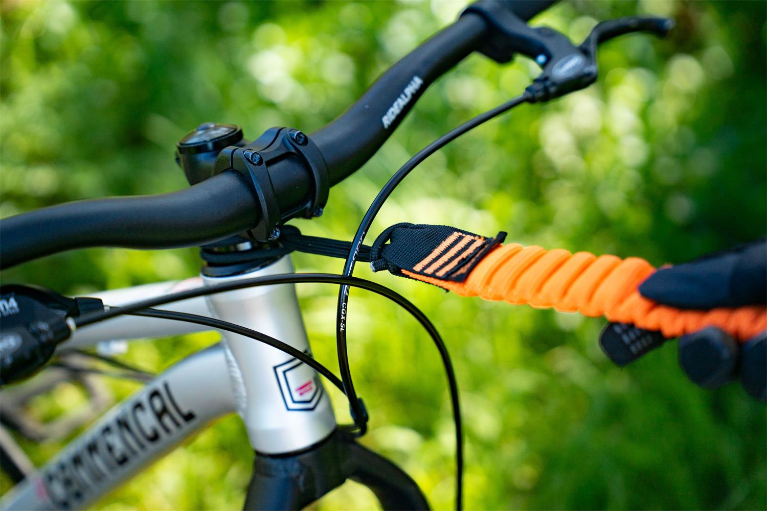 Kids MTB Tow Rope - Adjustable Bike Towing System for Child Cyclists | Perfect for Mountain Biking, Trail Rides & Family Adventures