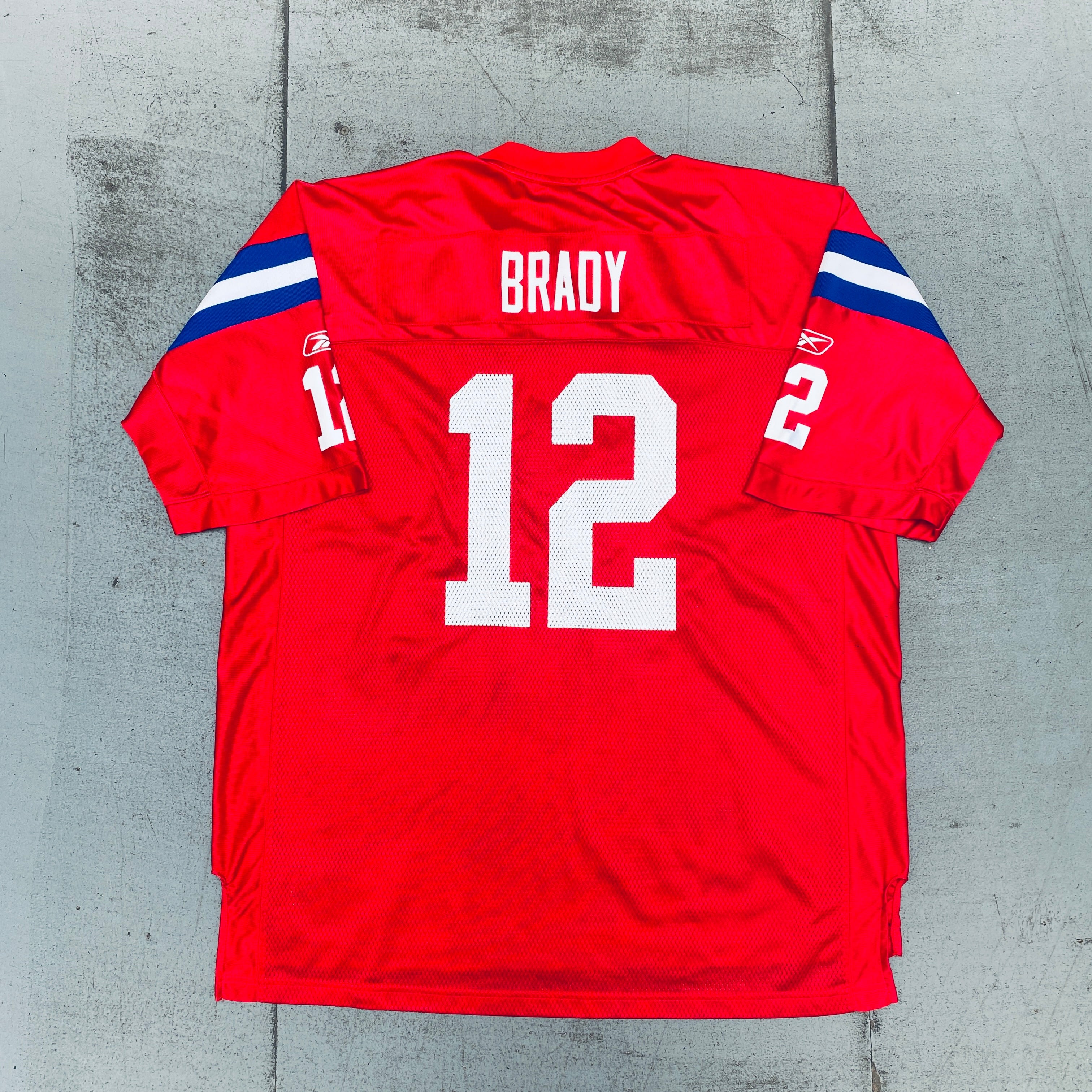 Authentic New England Patriots Tom Brady 2009/10 NFL Jersey with AFL 50th Season Anniversary Patch - XXL Size - Perfect for Game Day, Fan Collections & Sports Memorabilia