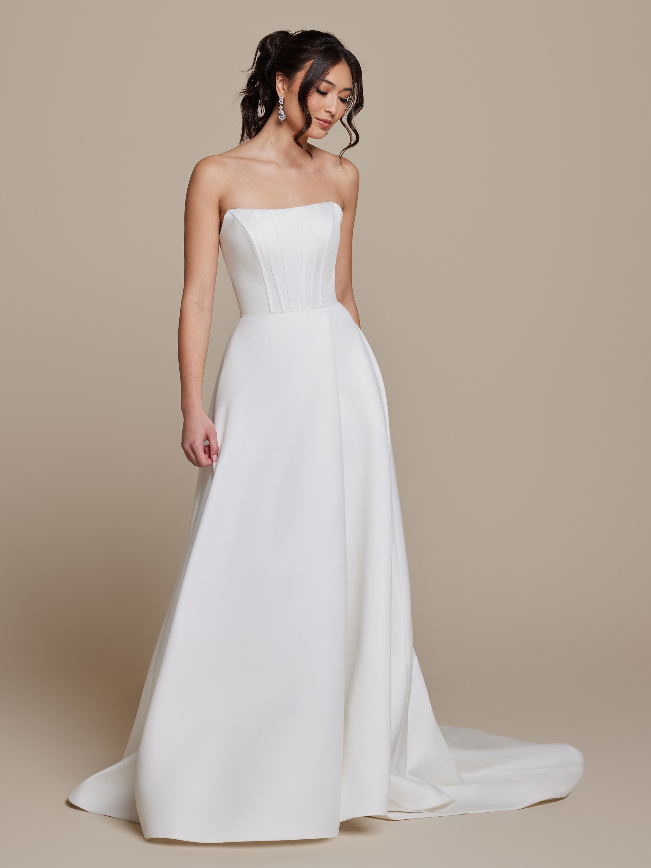 Lyra Satin Wedding Dress with Pockets - Elegant A-Line Bridal Gown for Church Ceremony & Outdoor Photography