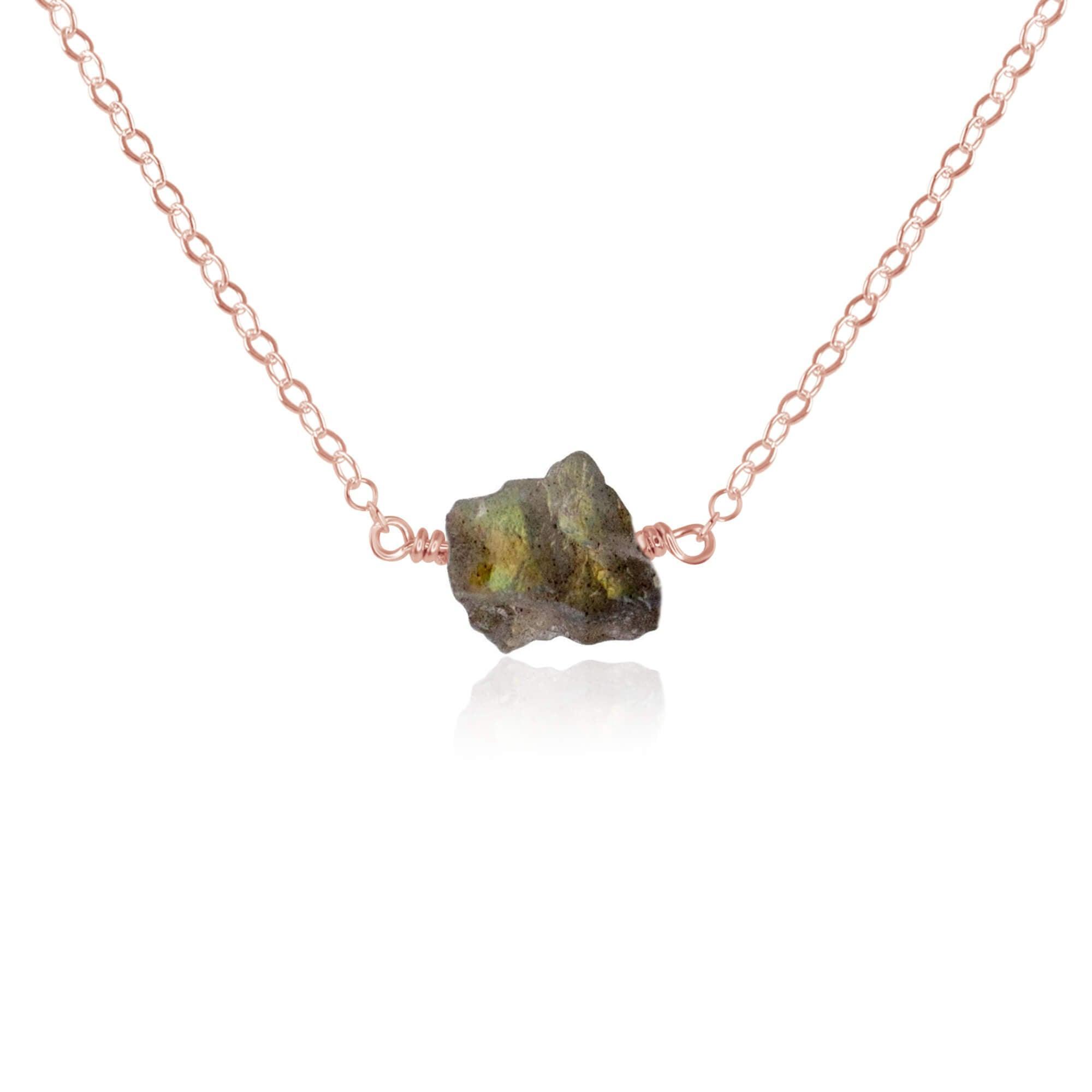Raw Labradorite Crystal Nugget Necklace – Natural Healing Stone Jewelry for Women, Boho Chic Pendant for Spiritual Protection & Energy Balance | Perfect for Meditation, Yoga & Everyday Wear