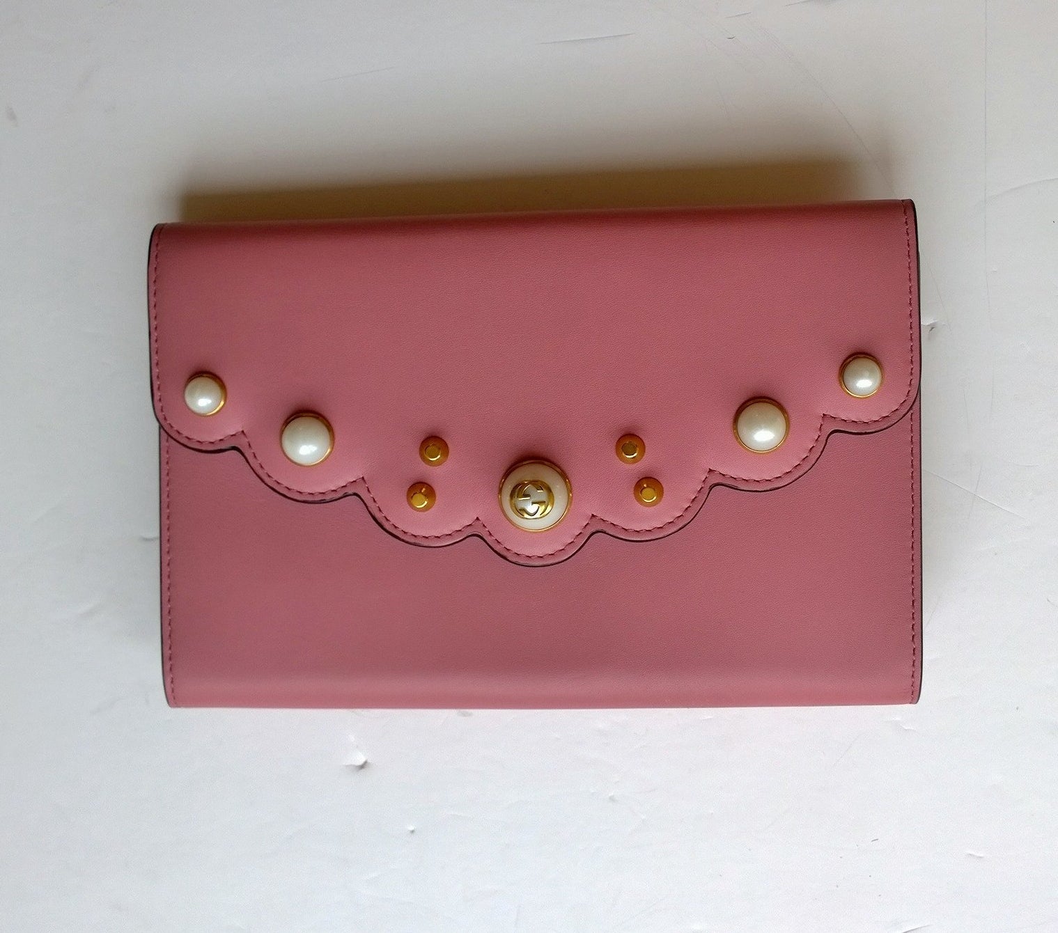 Gucci Peony Pink Leather and Pearl Clutch Bag for Women - Elegant Evening Clutch with Pearl Accents for Parties, Weddings & Special Occasions