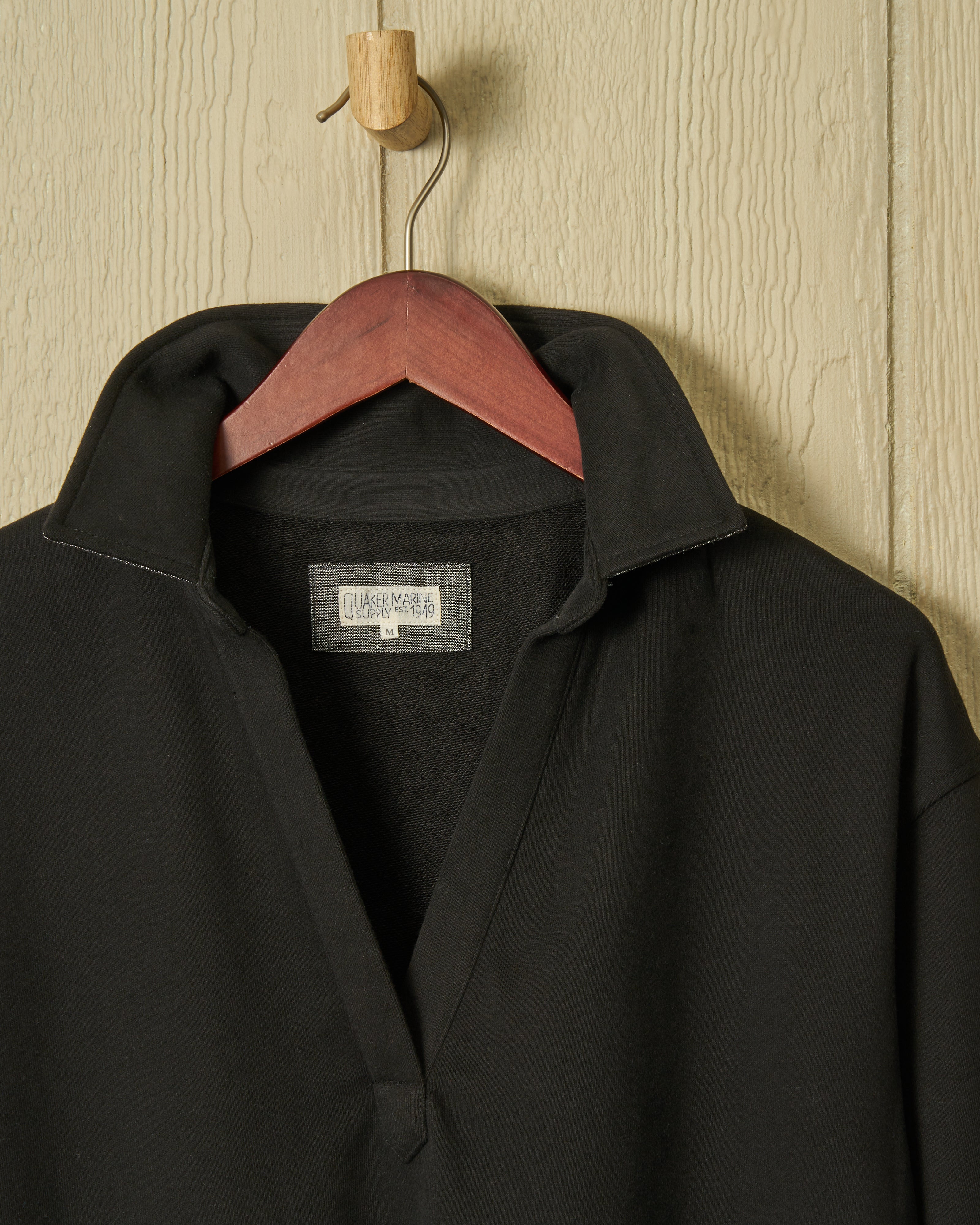 Black Loopback Terry Inlet Pullover - Cozy & Stylish Sweatshirt for Women | Perfect for Casual Wear, Lounge & Outdoor Activities
