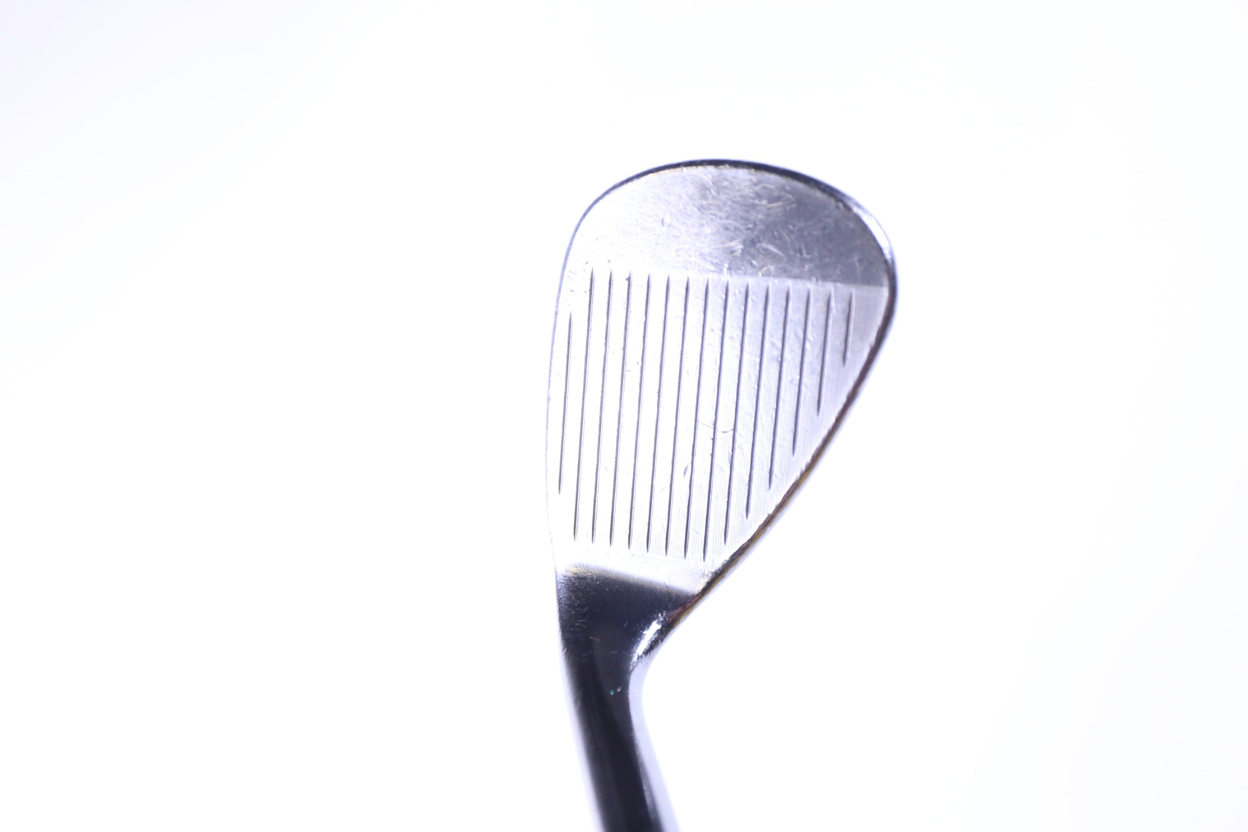 Used Callaway Jaws MD5 Tour Grey Sand Wedge 54° Stiff Flex Right Hand Golf Club - Perfect for Bunker Shots & Short Game Precision