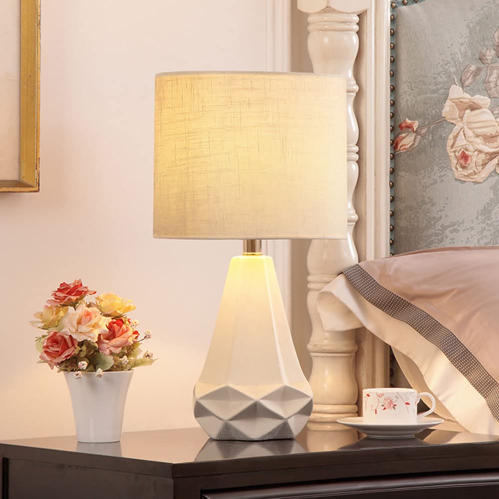 LBSWYH White Origami Geometric Ceramic Desk Lamp - Modern Nightstand Lamp for Bedroom, Living Room & Home Office - Perfect for Reading & Ambient Lighting