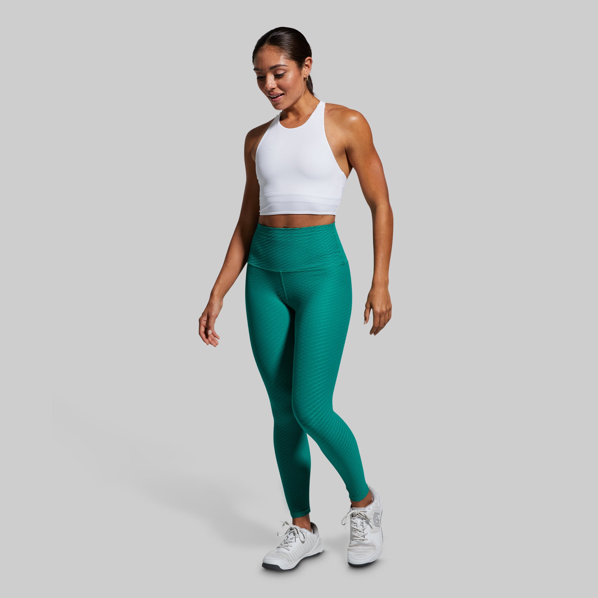 Synergy Cropped Sports Bra for Women - High Support Workout Top - Breathable Yoga Bra for Running, Gym & Fitness - White