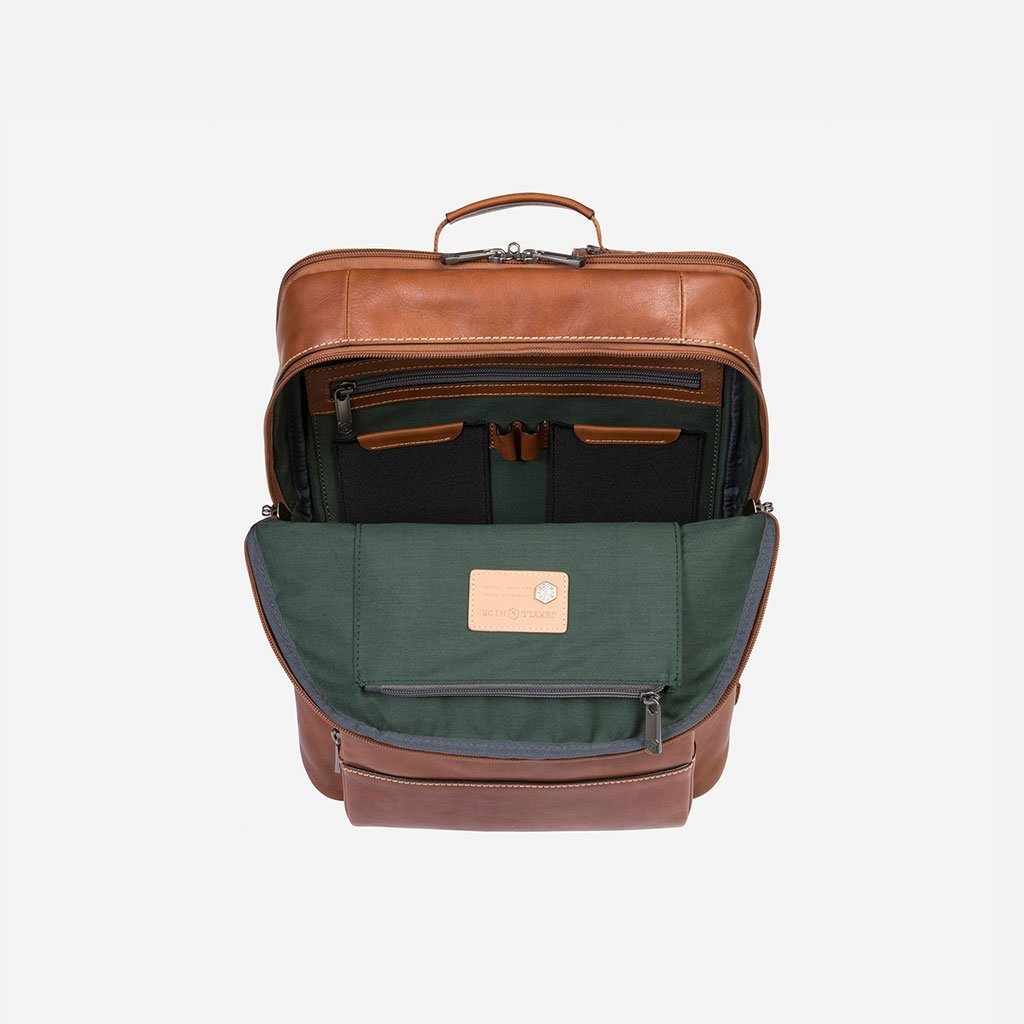 Jekyll & Hide Montana Single Compartment Backpack 45cm - Durable Colt Leather Backpack for Men & Women - Perfect for Travel, Work & Outdoor Adventures