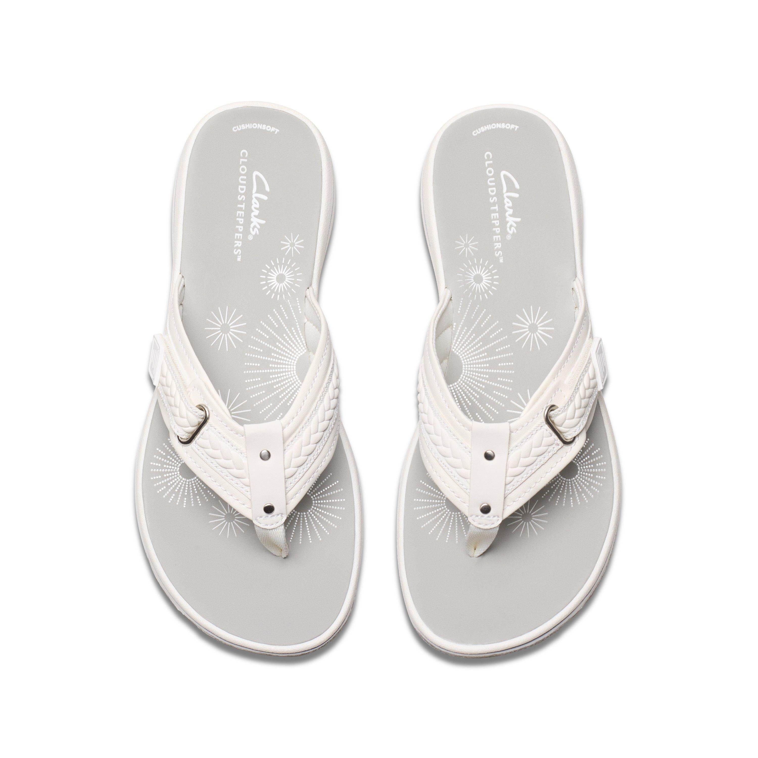 CLARKS BREEZY SUN Women's Comfortable Sandals - Breathable & Lightweight Summer Shoes for Walking, Beach, Vacation & Outdoor Activities