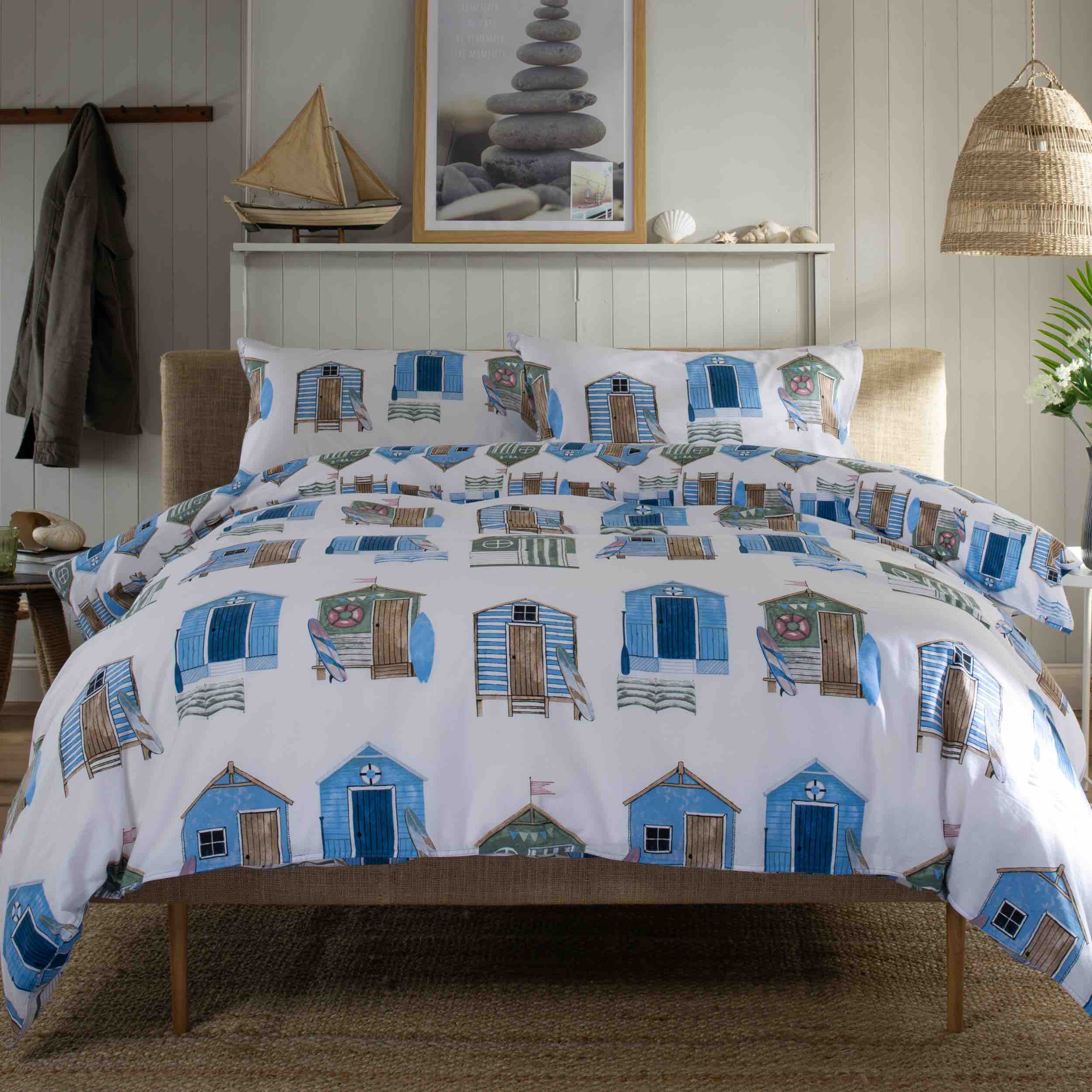 Lobster Creek Kings Parade Duvet Cover Set - Queen Size, Luxury 3-Piece Bedding Set with Pillow Shams, Soft Microfiber, Coastal Nautical Theme - Perfect for Master Bedroom, Guest Room & Beach House Decor