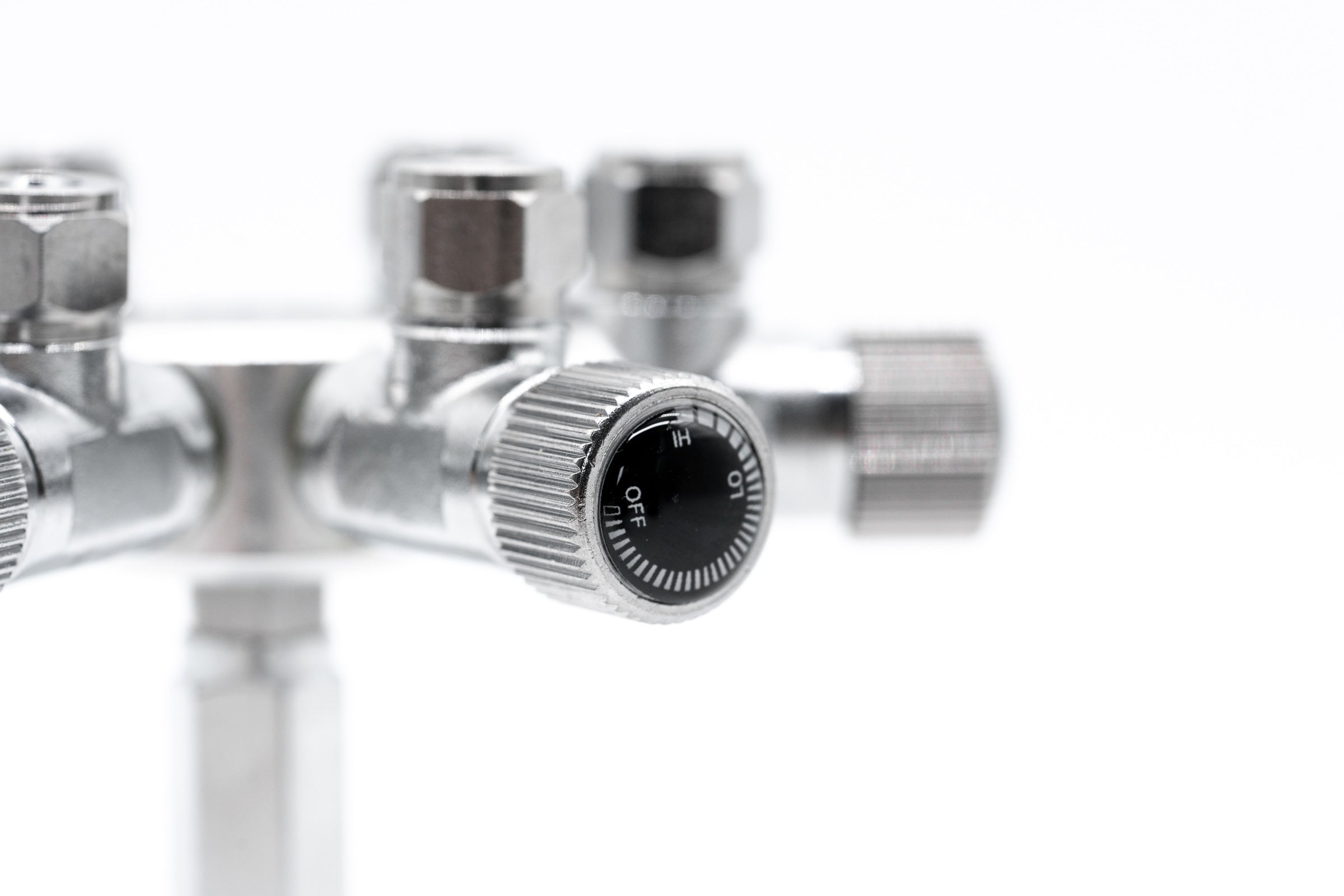 Premium CO2 Regulator Splitter for Aquarium & Hydroponics - Dual Output Pressure Control for Fish Tanks & Grow Systems - Perfect for Home Brewing & Indoor Gardening
