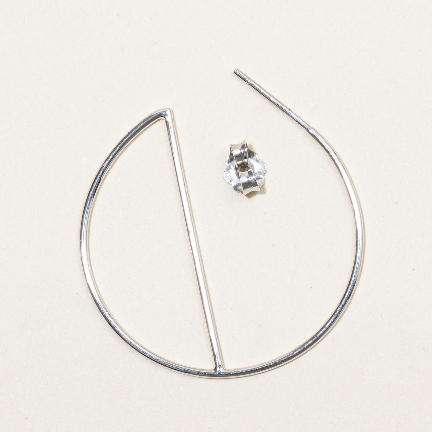 14K White Gold Hoop Earrings for Women - Classic Circle Hinged Huggie Earrings - Perfect for Everyday Wear, Parties & Special Occasions