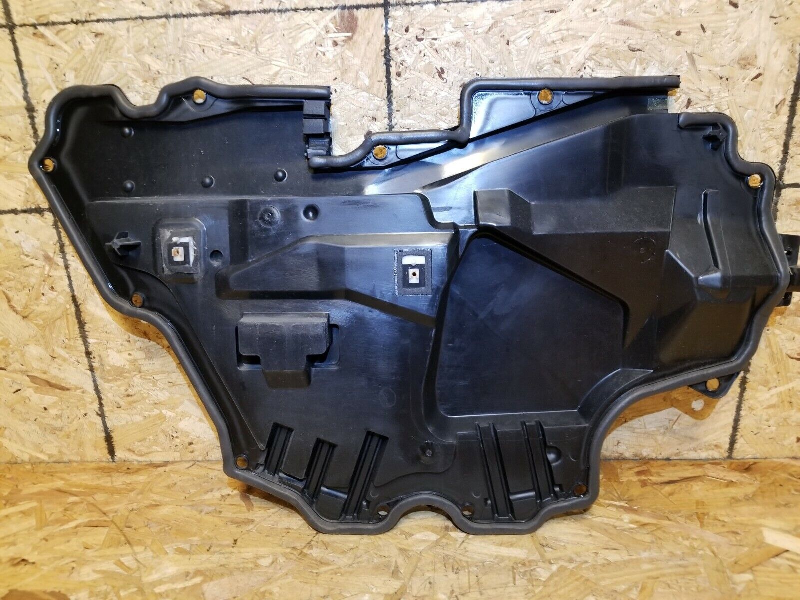 2006-2011 Cadillac DTS Right Rear Passenger Side Water Deflector Panel - OEM Replacement Part for Rain Protection & Weather Resistance - Perfect for Car Restoration & Maintenance
