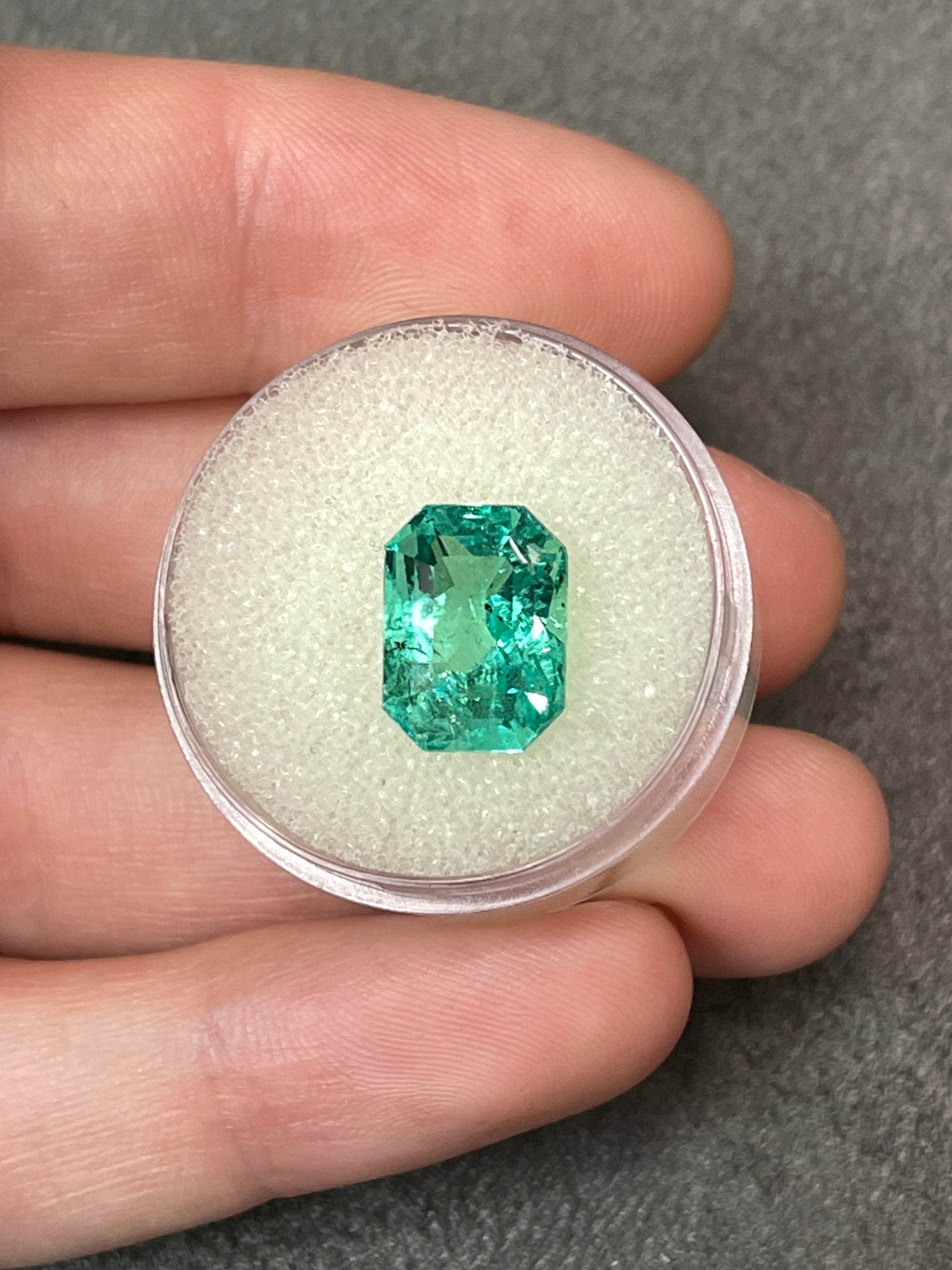 5.15 Carat 12x9mm Natural Loose Colombian Emerald Gemstone - Classic Emerald Cut for Jewelry Making, Engagement Rings & Luxury Gifts