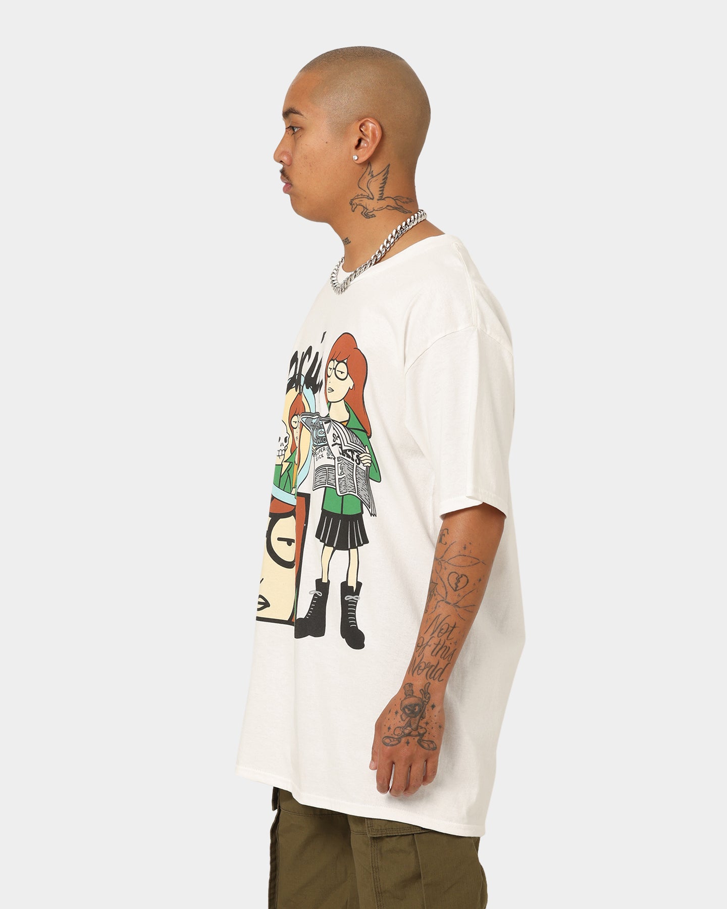Premium Vintage T-Shirt by American Thrift & Daria Daria - Soft Cotton White Tee for Women | Casual Wear, Retro Style, Everyday Outfits