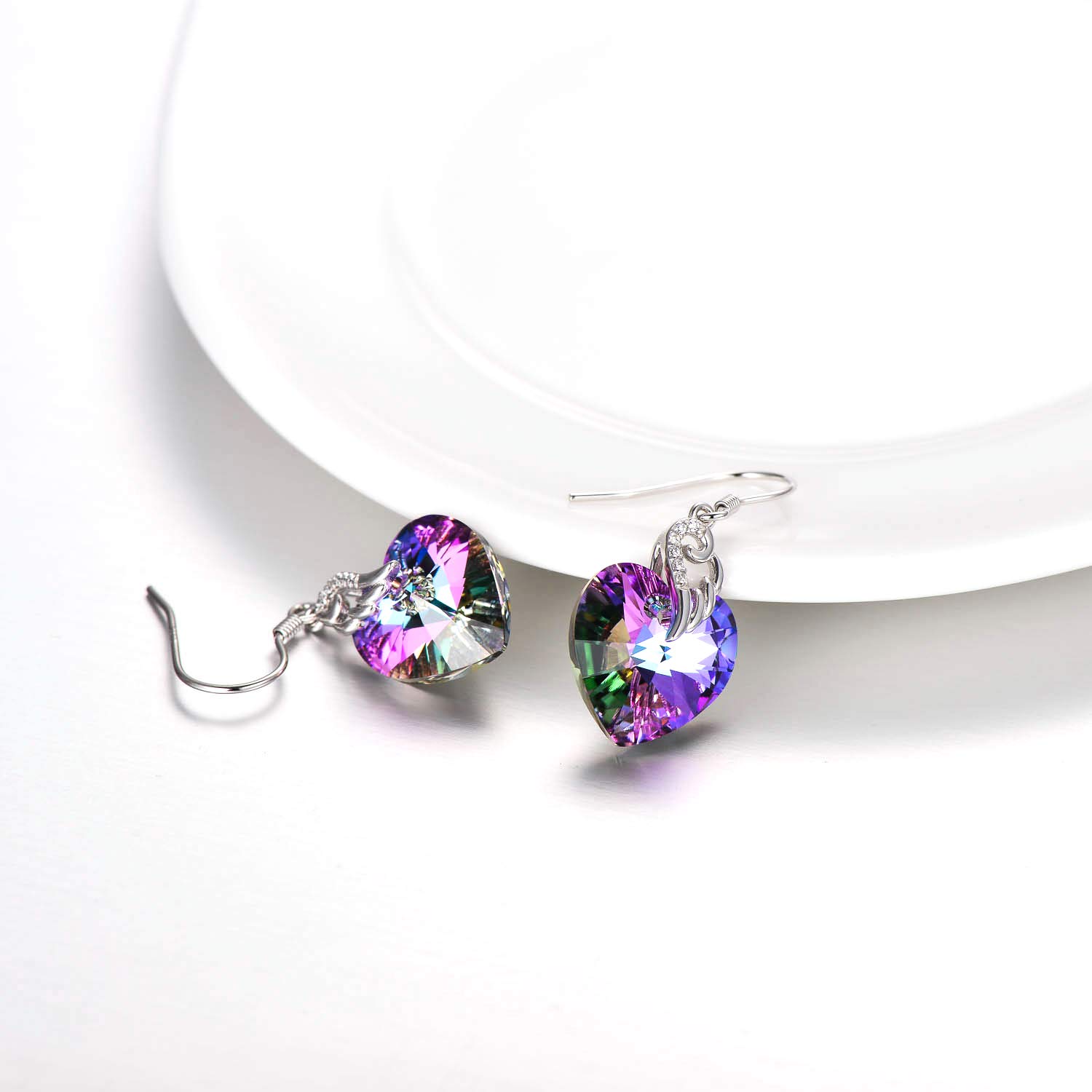 AOBOCO Sterling Silver Love Heart Dangle Drop Earrings with Sparkling Crystals - Elegant Fine Jewelry Gift for Women, Anniversary, Birthday, Christmas & Holiday - Perfect for Date Night, Wedding & Special Occasions