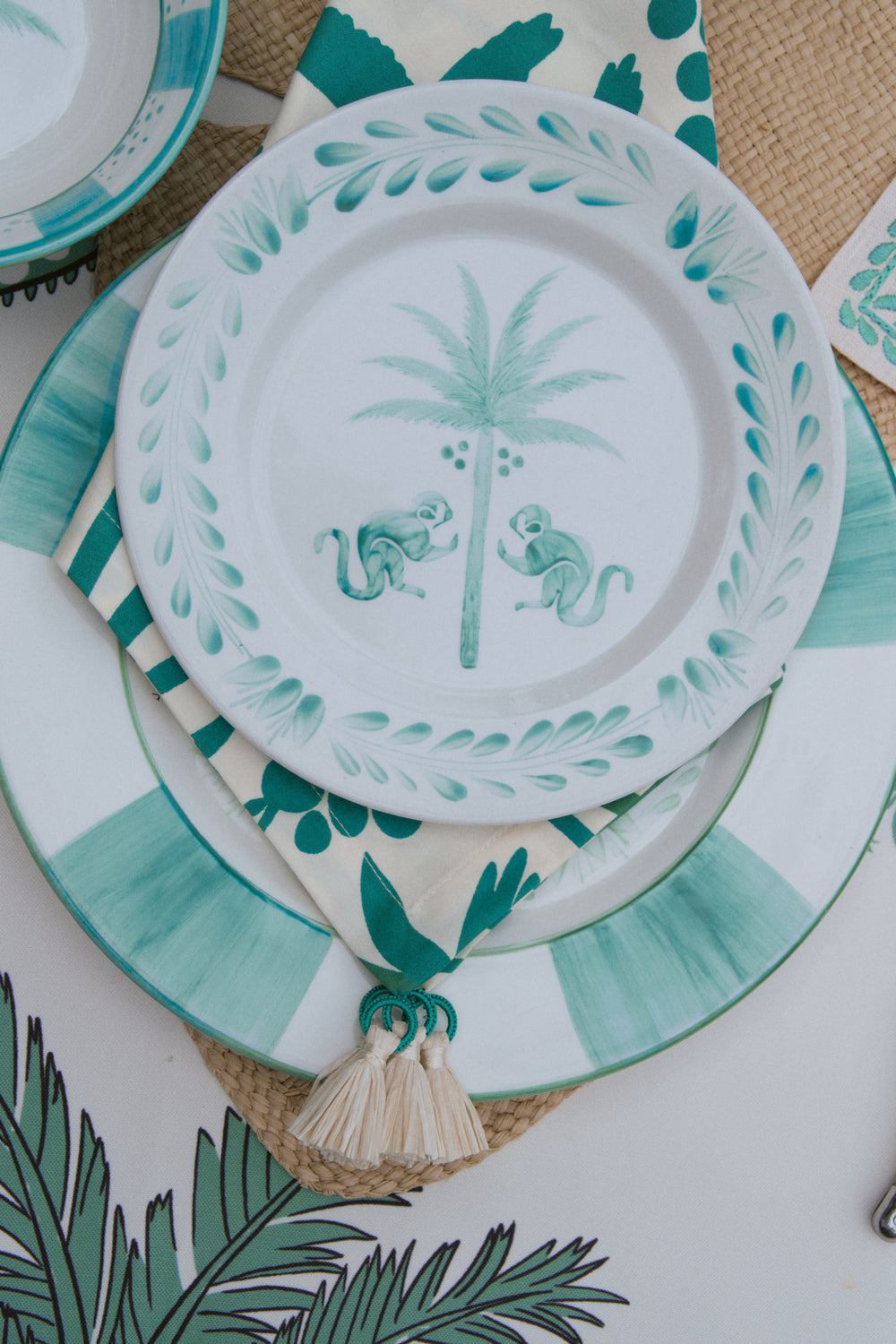 Premium Saimiri Dessert Plates Set of 2 - Elegant Porcelain Small Plates for Cakes, Cookies & Appetizers - Perfect for Dinner Parties, Tea Time & Home Decor