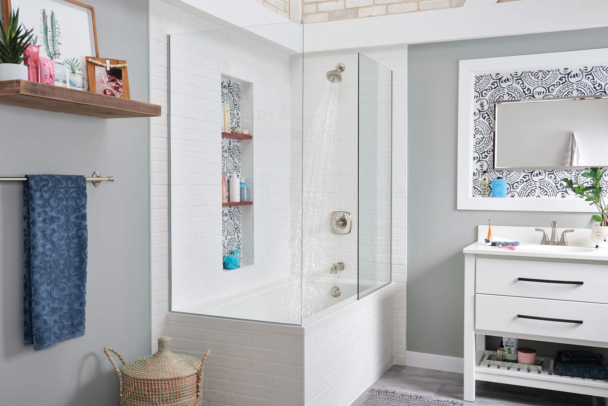 Peerless PTT14435-BN Parkwood Tub Shower Trim Kit in Brushed Nickel - Complete Bathroom Faucet Set for Shower and Bathtub, Perfect for Modern Home Renovations and Bathroom Upgrades