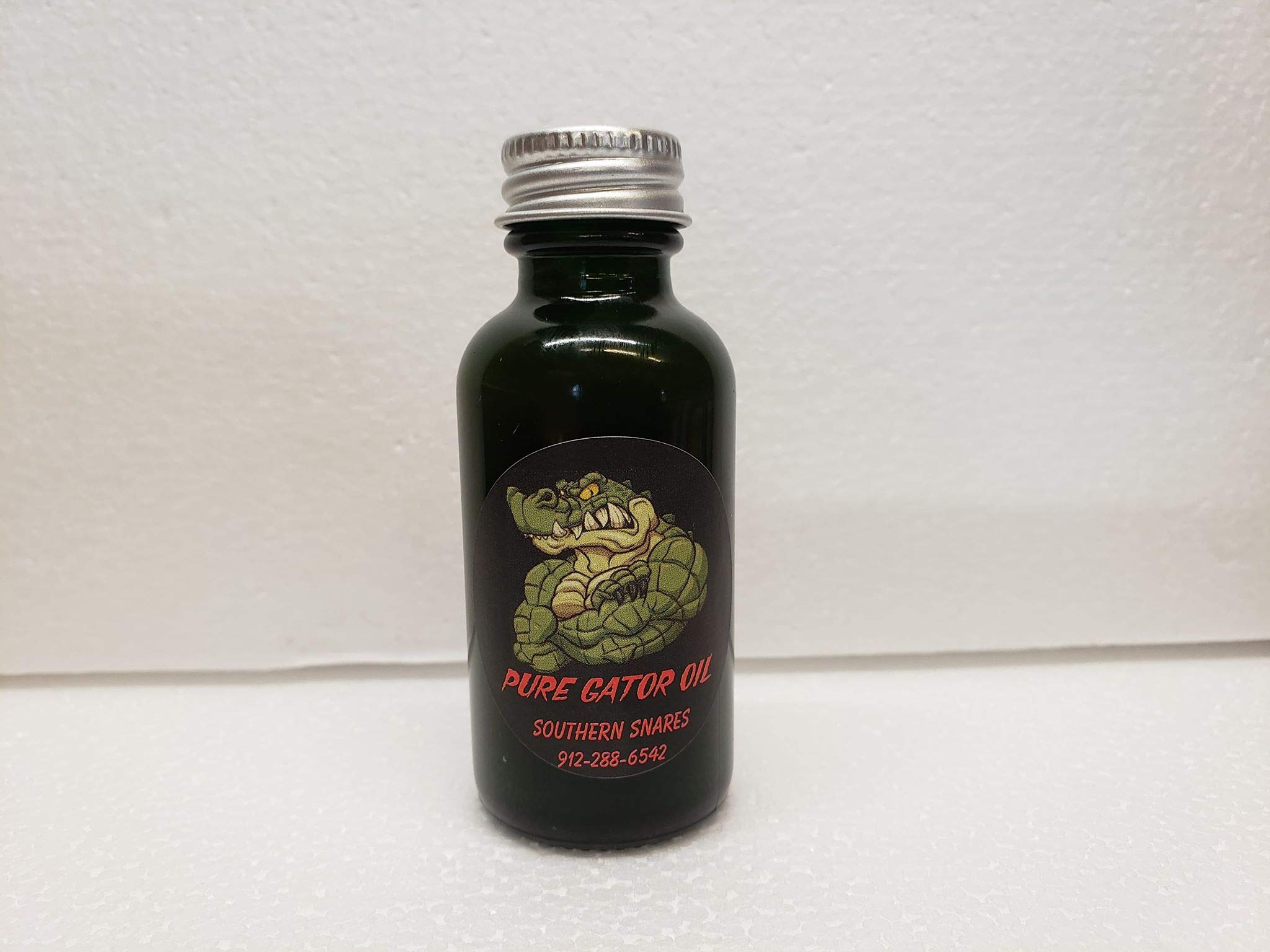 Gator Oil Trapping Lure 4 oz Container - Alligator Hunting Bait & Attractant - Ideal for Swamp Hunting and Trapping