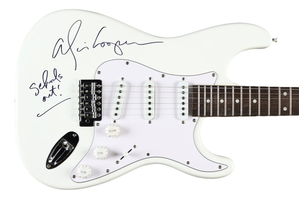 Alice Cooper Signed 39