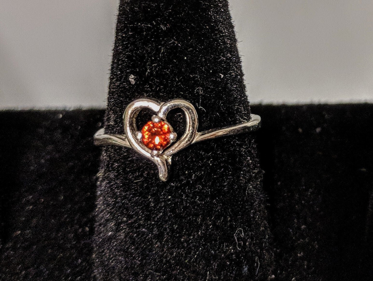Natural Gemstone Heart Ring in Sterling Silver - Citrine, Chrome Diopside, Garnet, Peridot, Topaz & Amethyst Birthstone Jewelry | Romantic Gift for Her, Anniversary, Valentine's Day | Perfect for Everyday Wear & Special Occasions