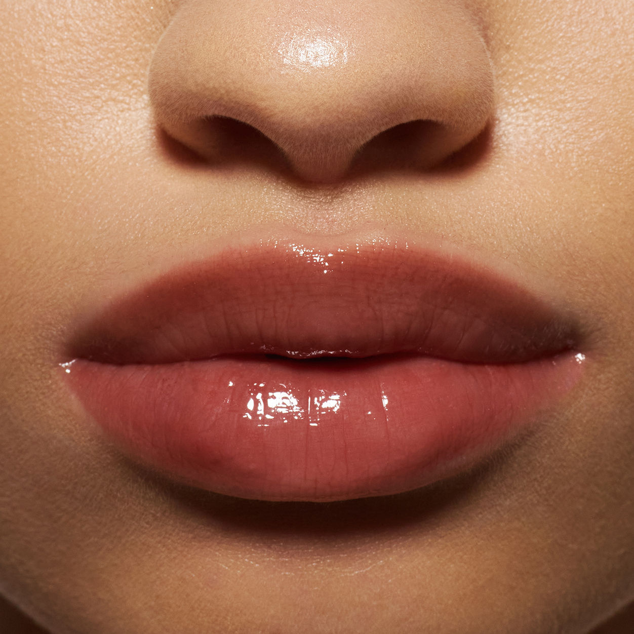Glisten Up Lip Gloss - Shiny & Moisturizing Lip Gloss for Women - Perfect for Daily Wear & Special Occasions