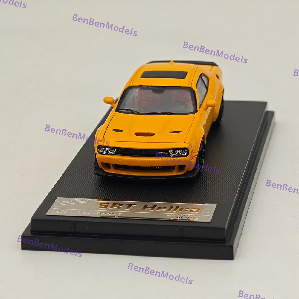 1:64 Scale SH Dodge SRT Hellcat Muscle Sports Yellow Diecast Model Car - Limited Edition Collectible for Car Enthusiasts & Display Showcase