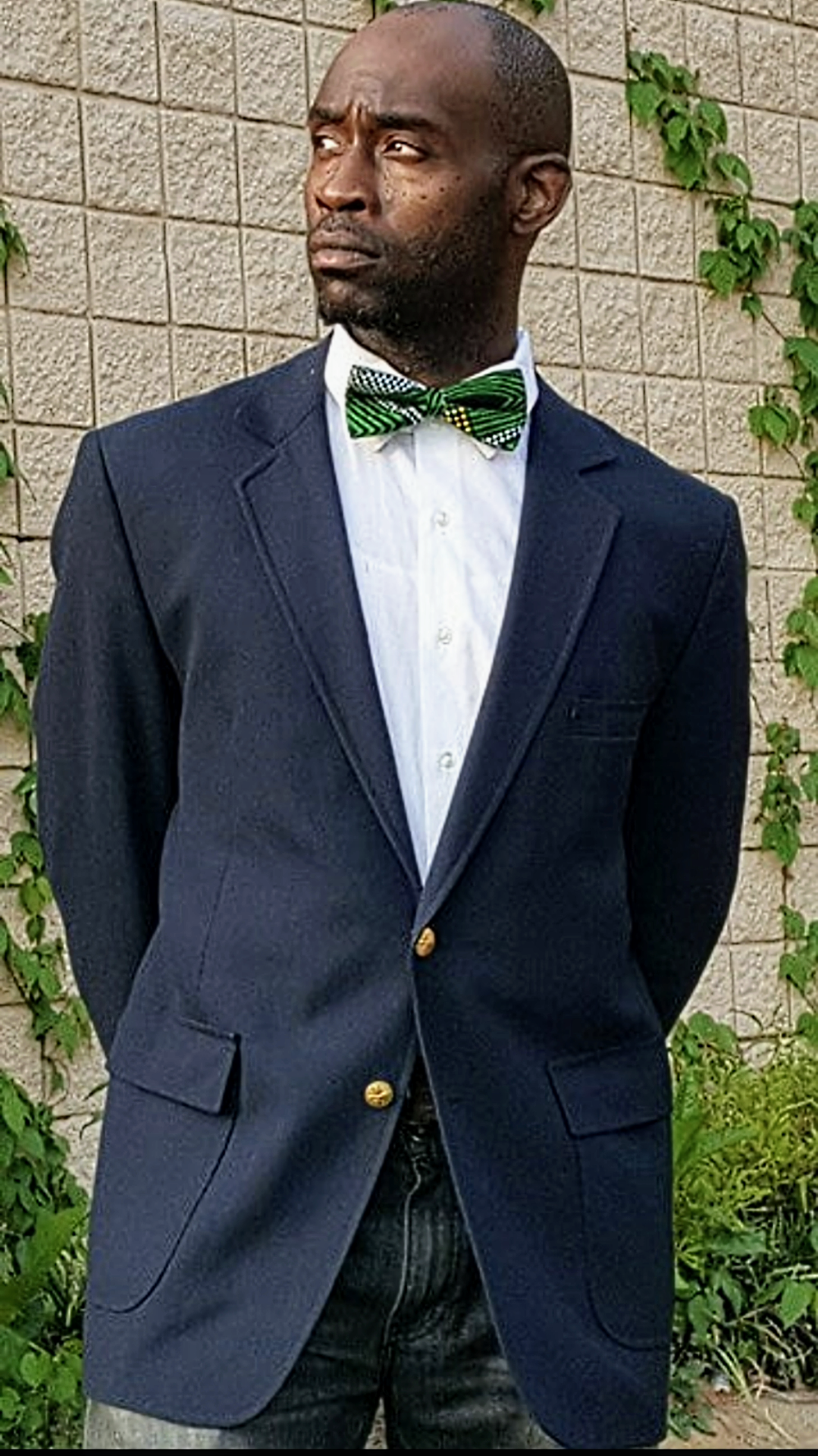 Stylish African Print Bow Tie DP3533BT - Handmade Green Ankara Fabric for Men - Perfect for Weddings, Parties & Formal Events